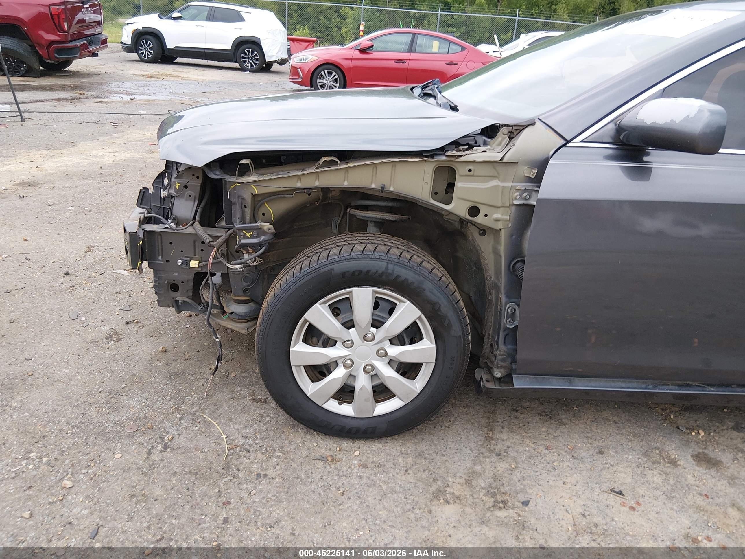 2011 Toyota Camry Le Gray vin: 4T1BF3EK6BU211567