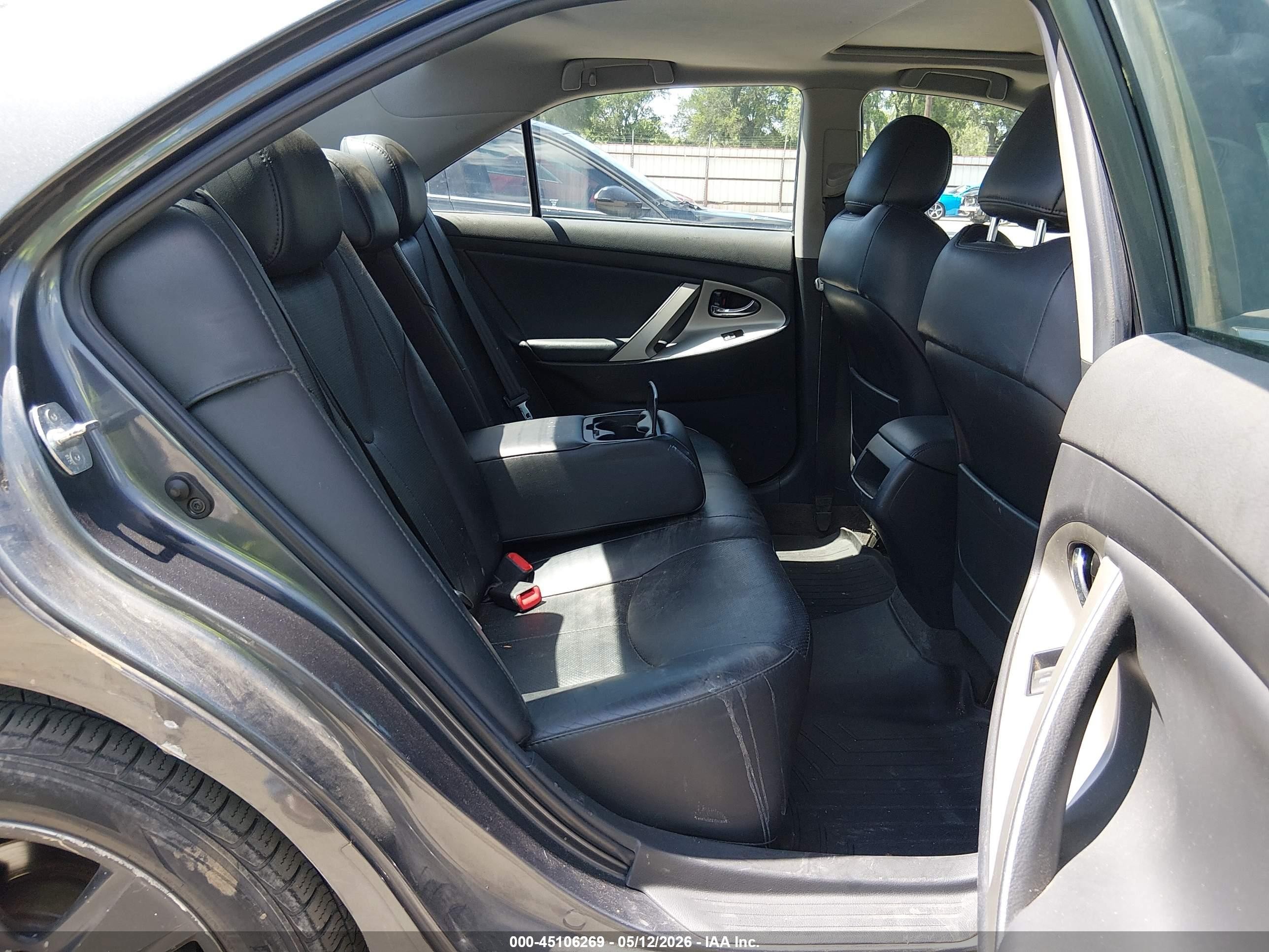 2011 Toyota Camry Se Gray vin: 4T1BF3EK6BU219832