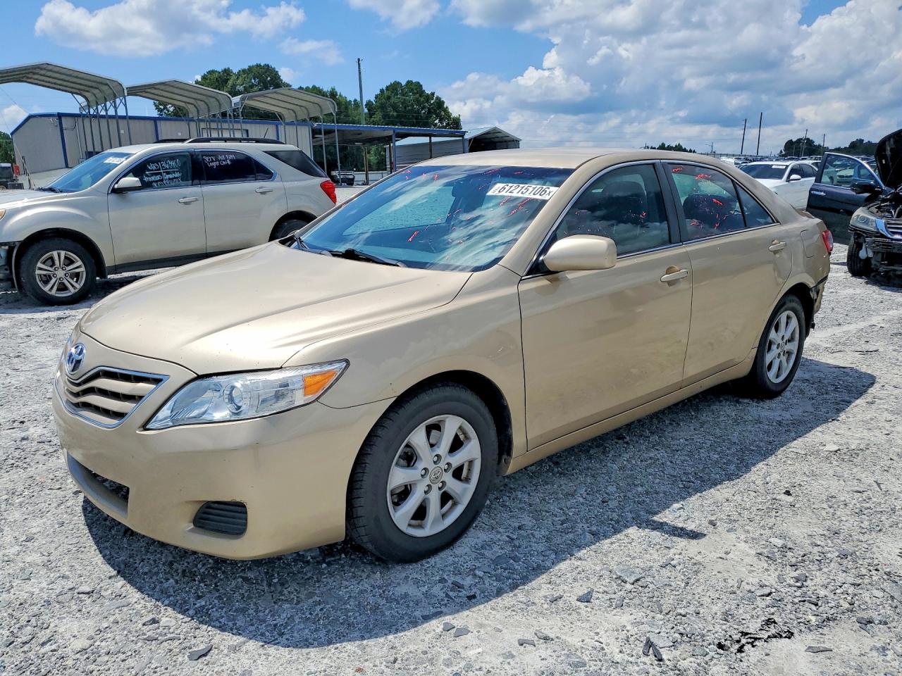 2011 Toyota Camry Le Cream vin: 4T1BF3EK6BU224965
