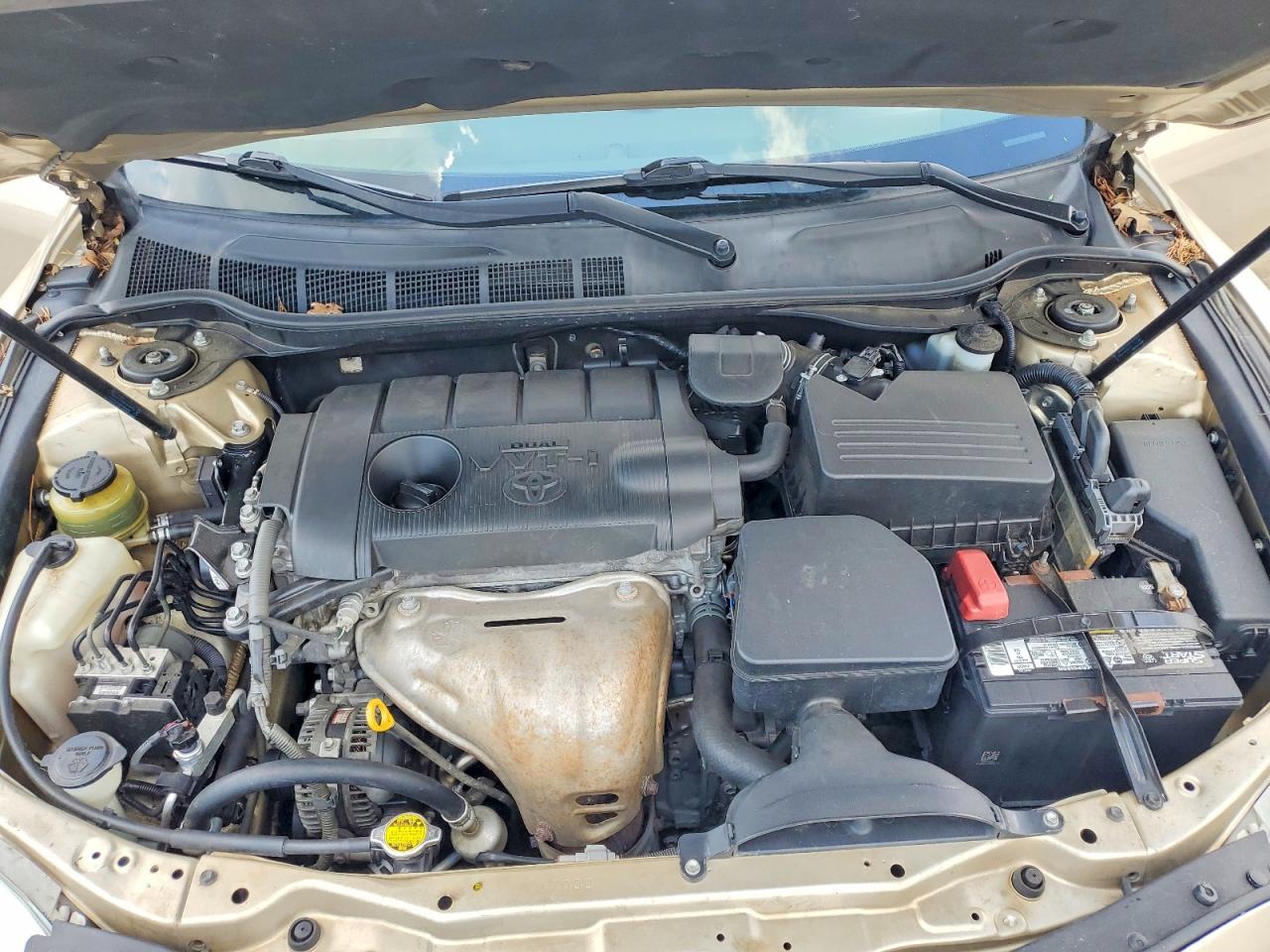 2011 Toyota Camry Le Cream vin: 4T1BF3EK6BU224965