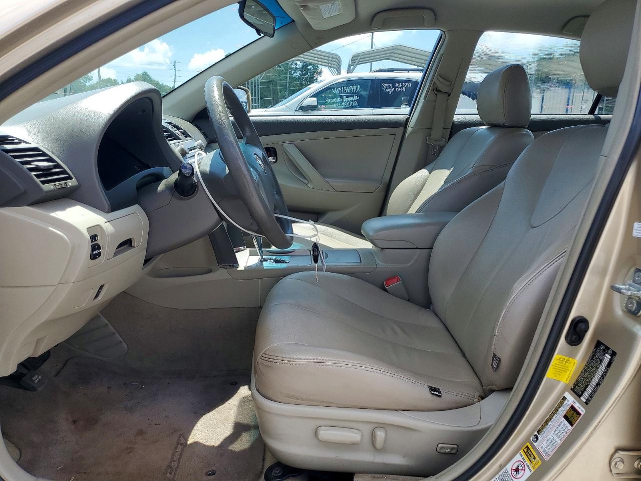 2011 Toyota Camry Le Cream vin: 4T1BF3EK6BU224965