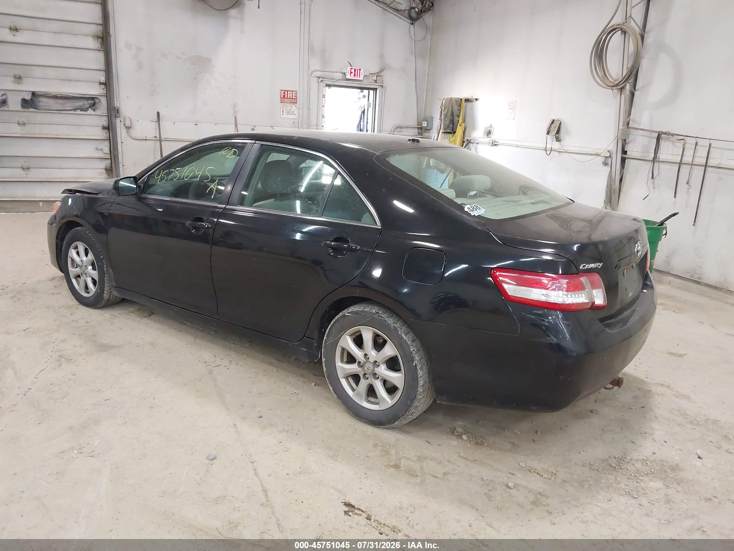 2011 Toyota Camry Le Black vin: 4T1BF3EK6BU228272
