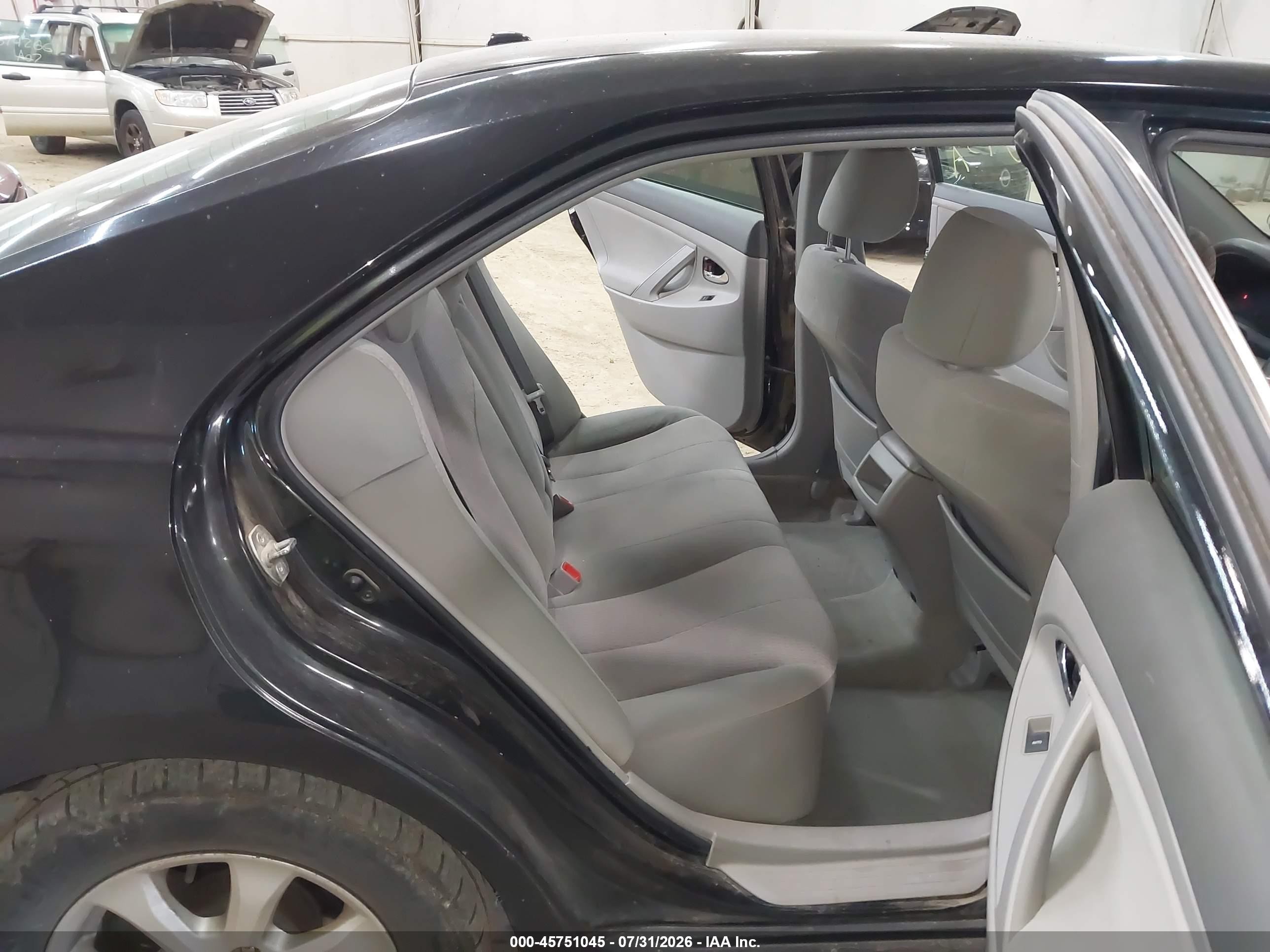 2011 Toyota Camry Le Black vin: 4T1BF3EK6BU228272