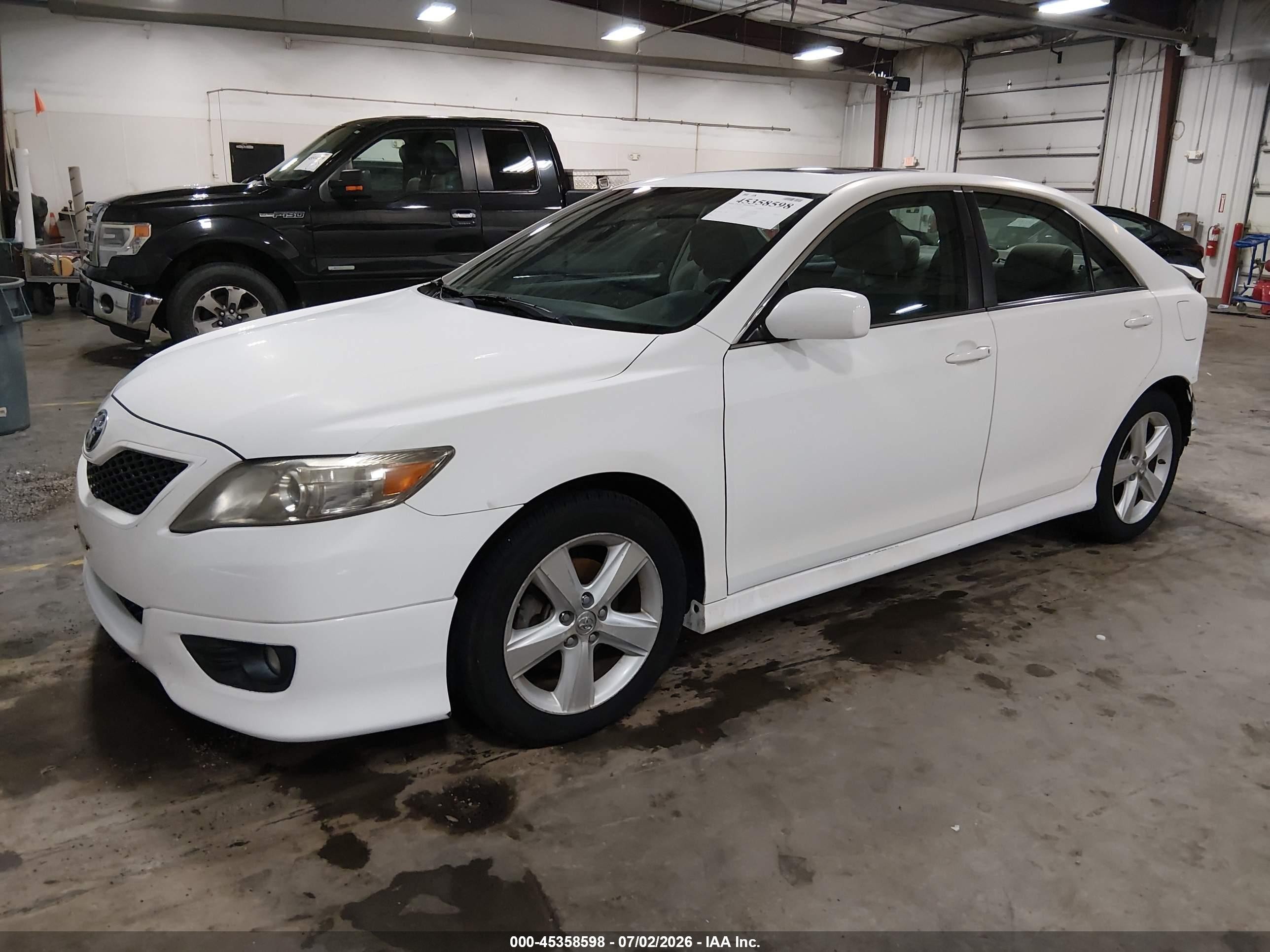 2011 Toyota Camry Se Белый vin: 4T1BF3EK6BU581319