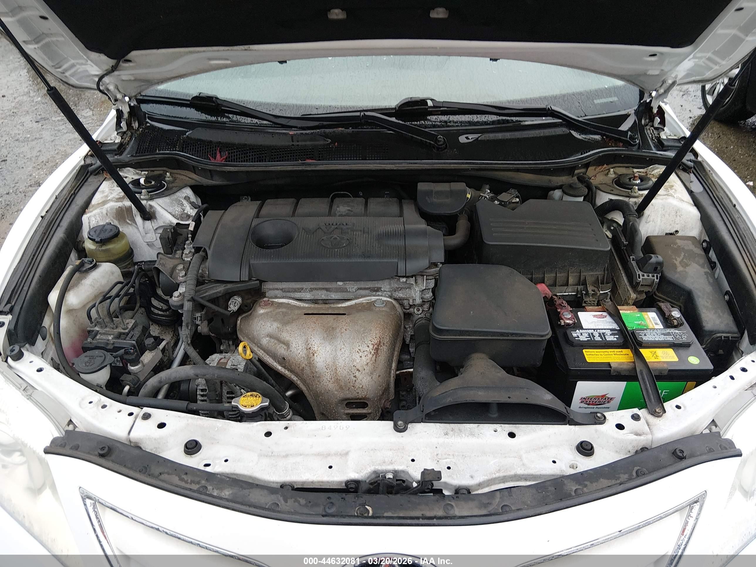 2011 Toyota Camry Le White vin: 4T1BF3EK6BU585418