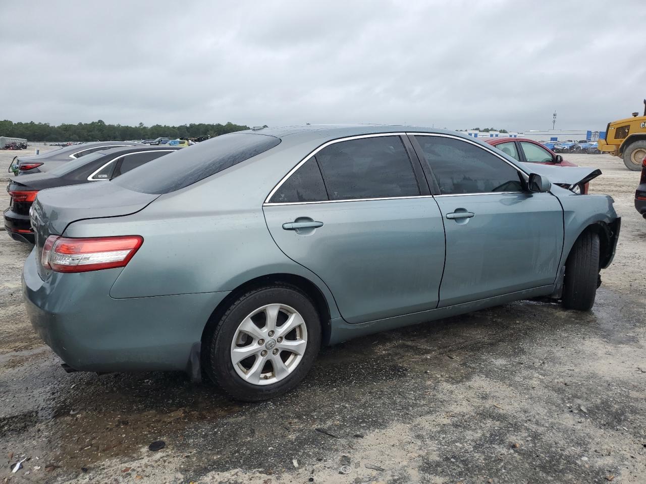 2011 Toyota Camry Base Turquoise vin: 4T1BF3EK6BU590084