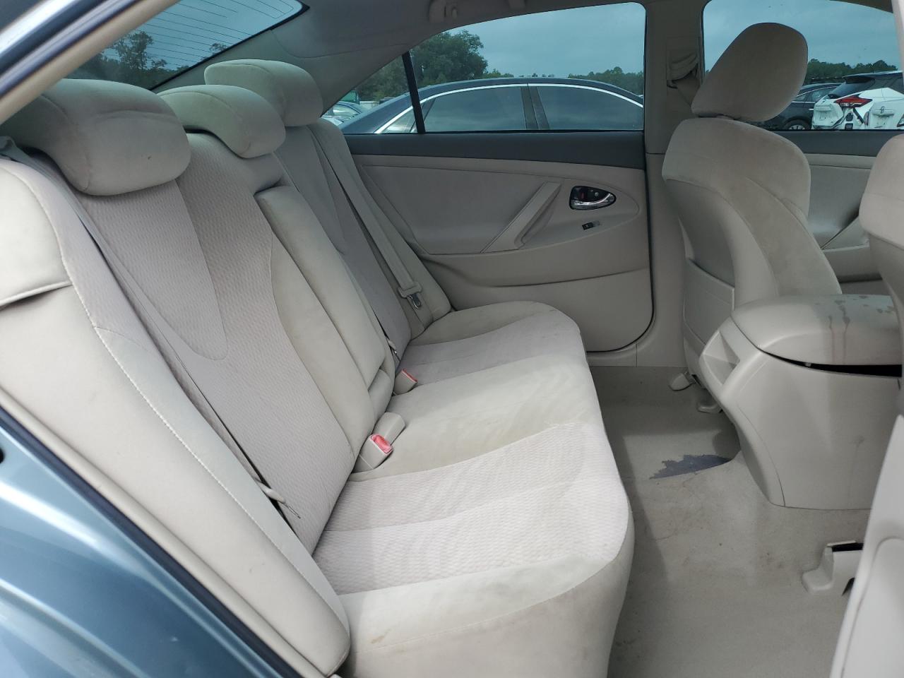 2011 Toyota Camry Base Turquoise vin: 4T1BF3EK6BU590084