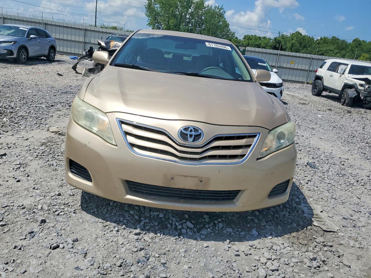 2011 Toyota Camry Le Желто-коричневый vin: 4T1BF3EK6BU593552