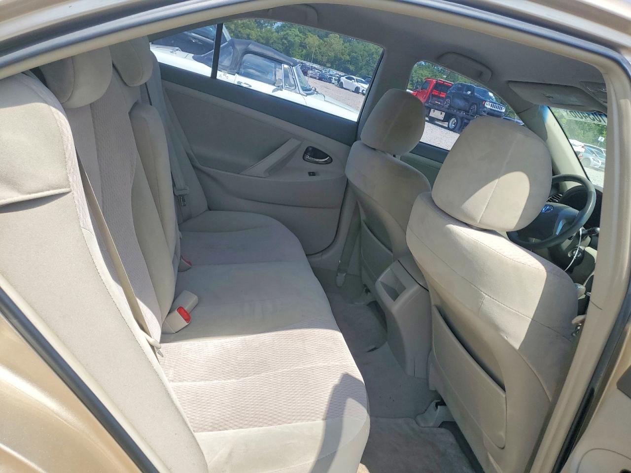 2011 Toyota Camry Le Желто-коричневый vin: 4T1BF3EK6BU593552