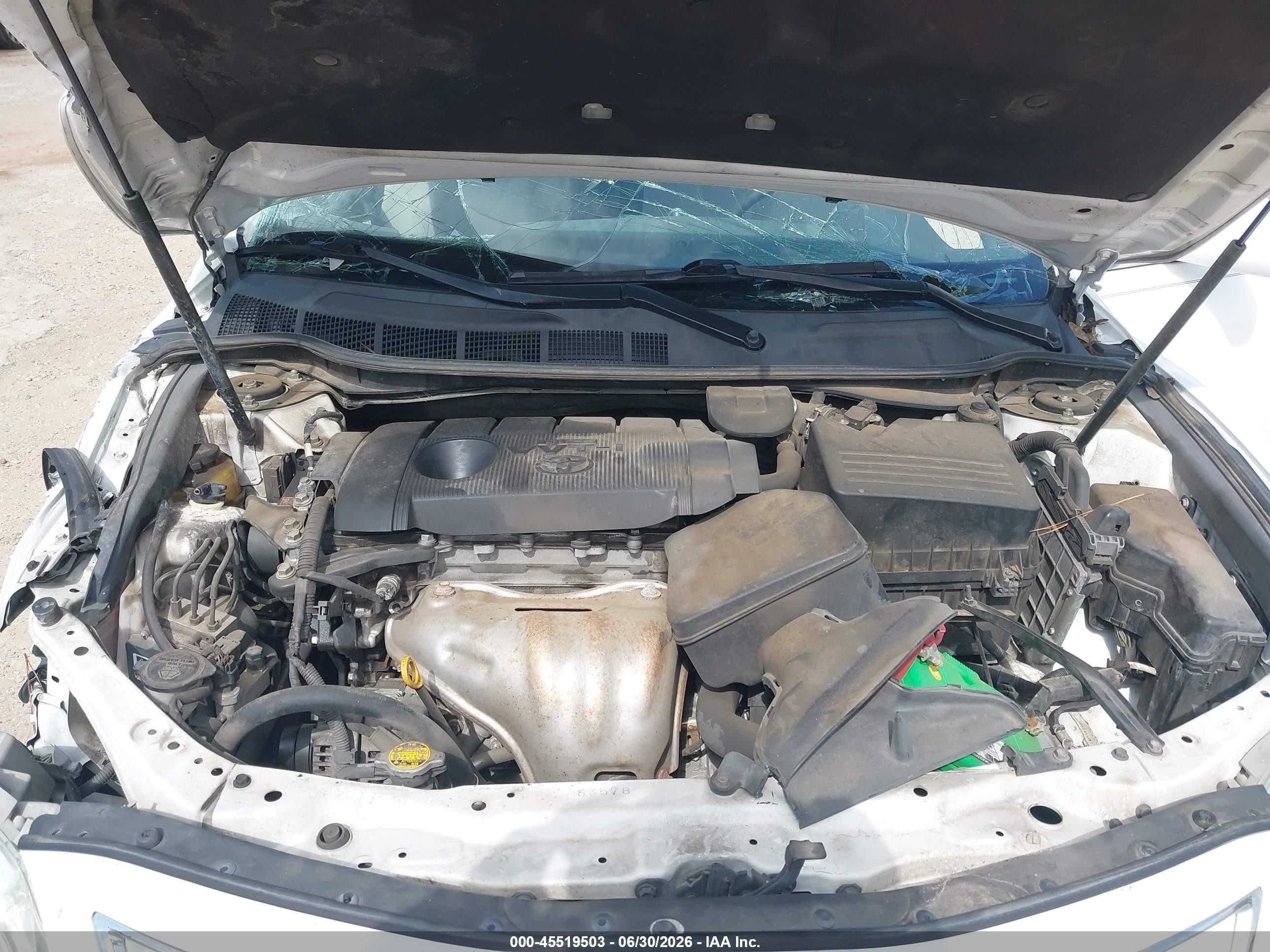 2011 Toyota Camry Le White vin: 4T1BF3EK6BU596547