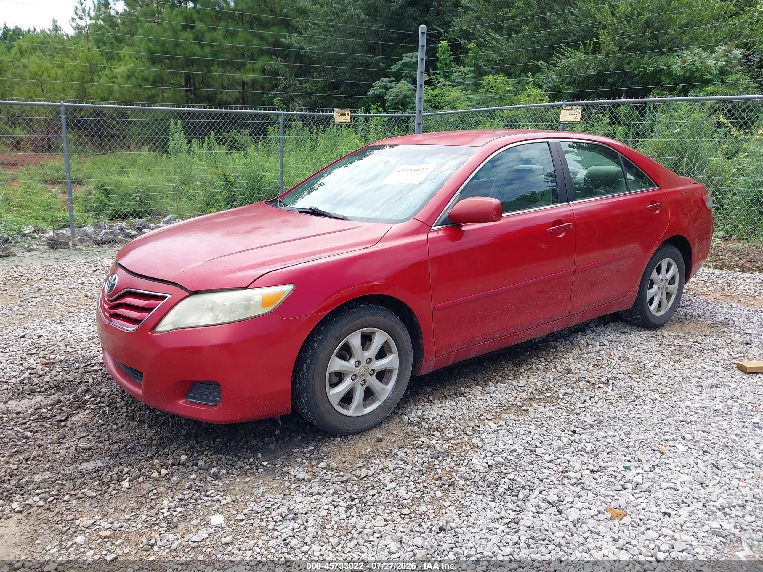2011 Toyota Camry Le Burgundy vin: 4T1BF3EK6BU601746