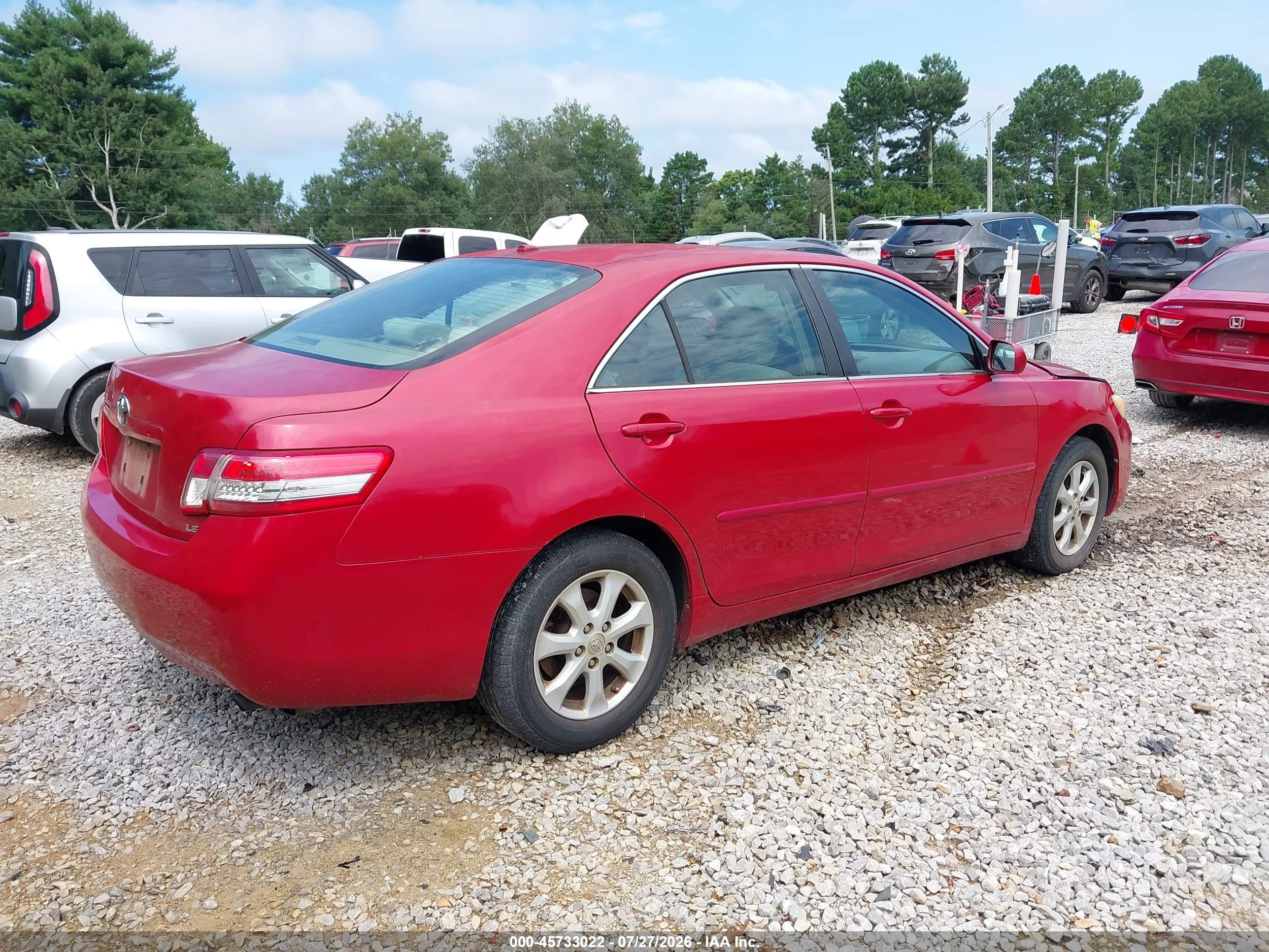 2011 Toyota Camry Le Burgundy vin: 4T1BF3EK6BU601746