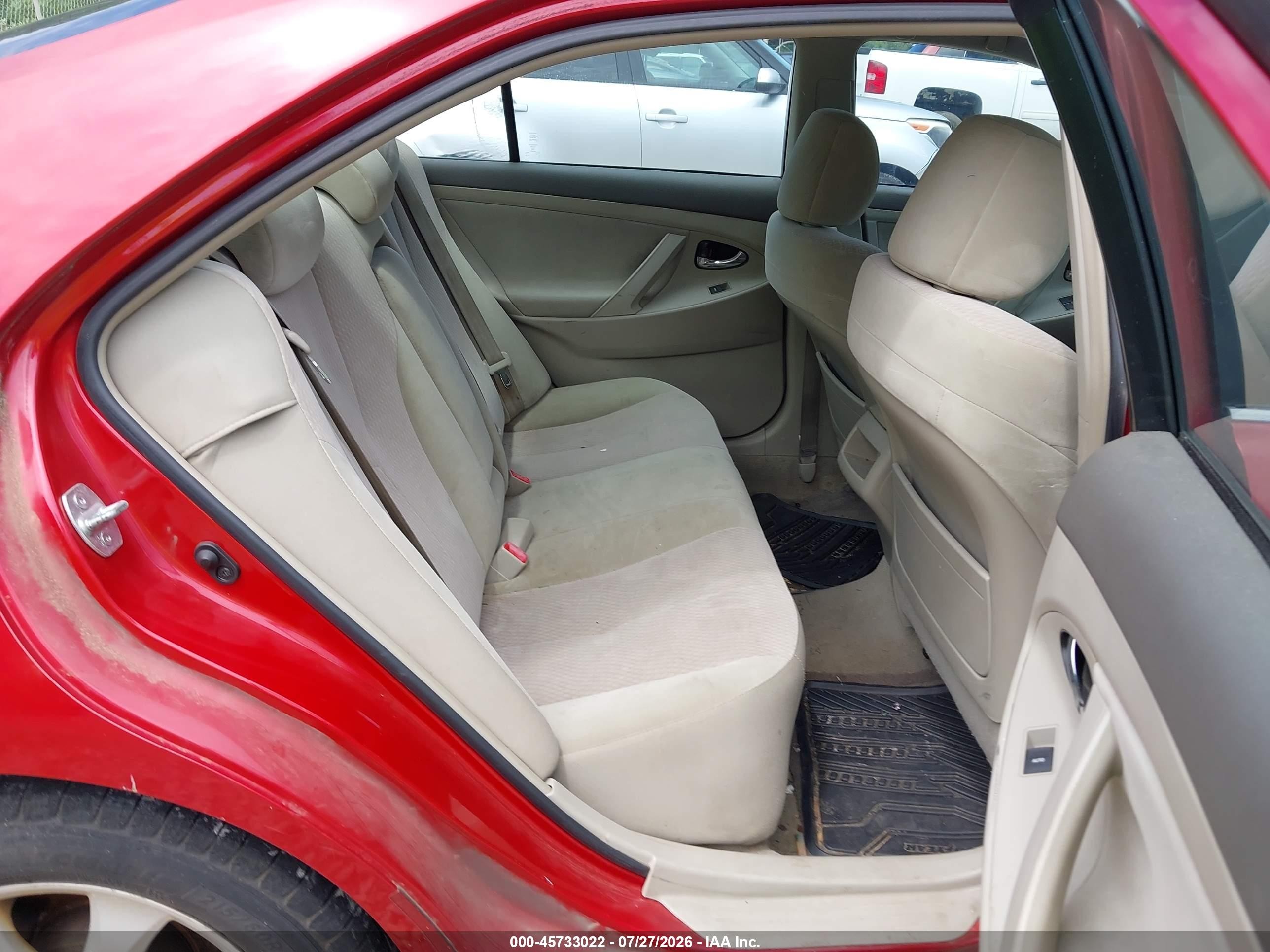 2011 Toyota Camry Le Burgundy vin: 4T1BF3EK6BU601746
