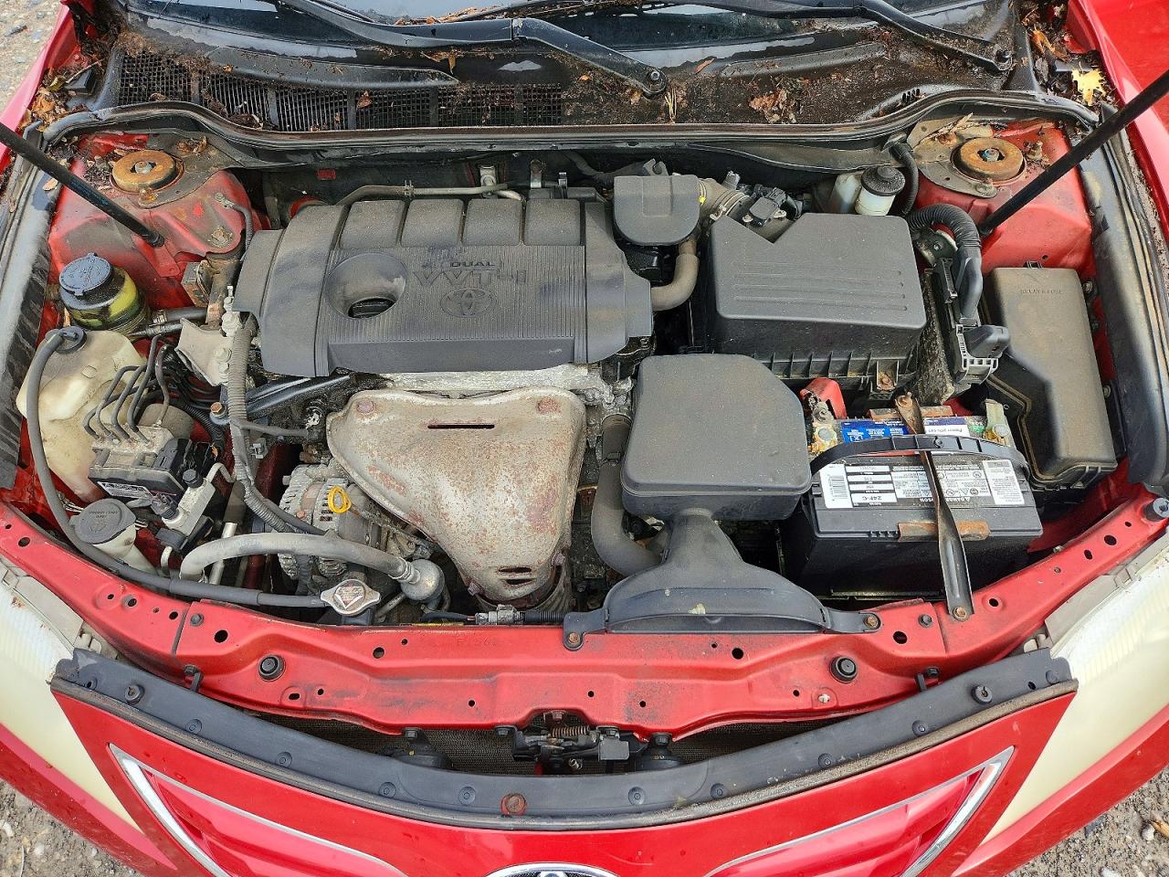 2011 Toyota Camry Le Red vin: 4T1BF3EK6BU616392