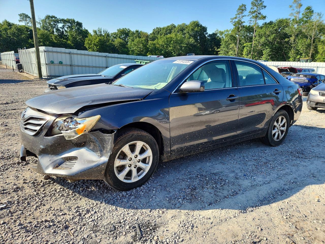 2011 Toyota Camry Le Charcoal vin: 4T1BF3EK6BU628445