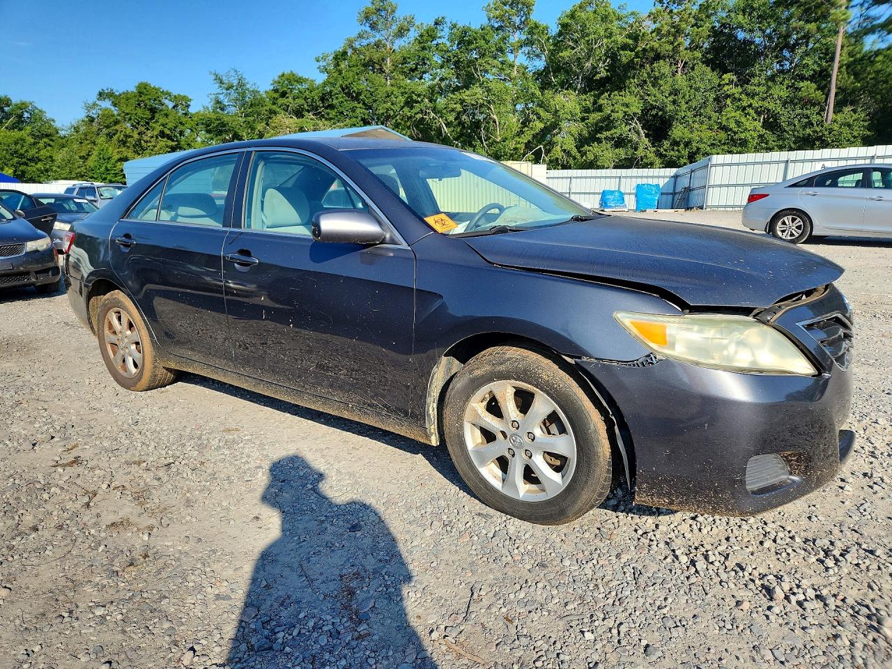 2011 Toyota Camry Le Charcoal vin: 4T1BF3EK6BU628445