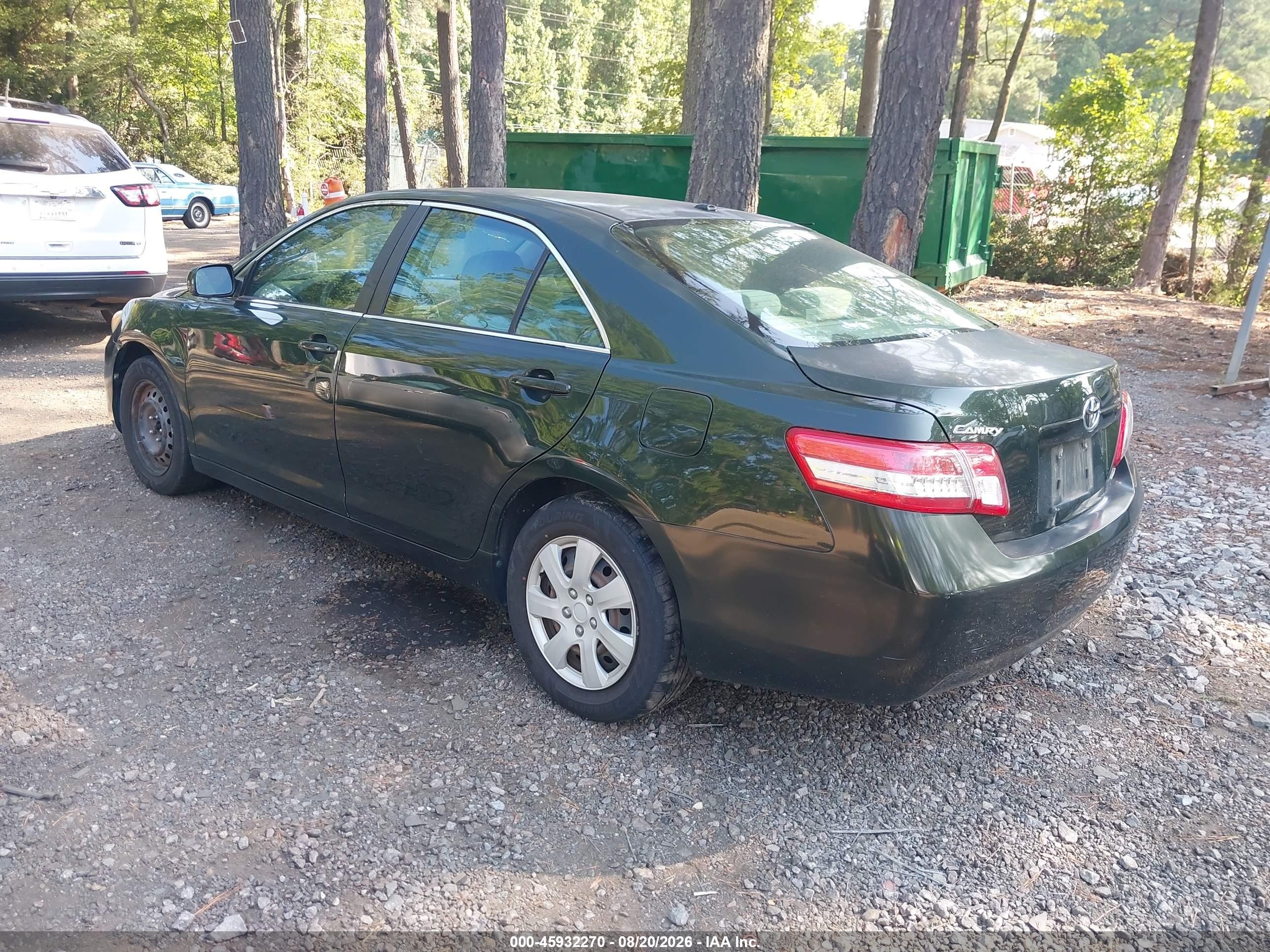 2011 Toyota Camry Le Green vin: 4T1BF3EK6BU652230