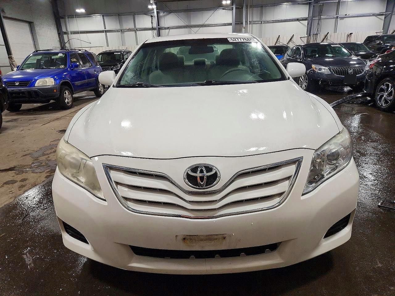 2011 Toyota Camry Le Белый vin: 4T1BF3EK6BU674986