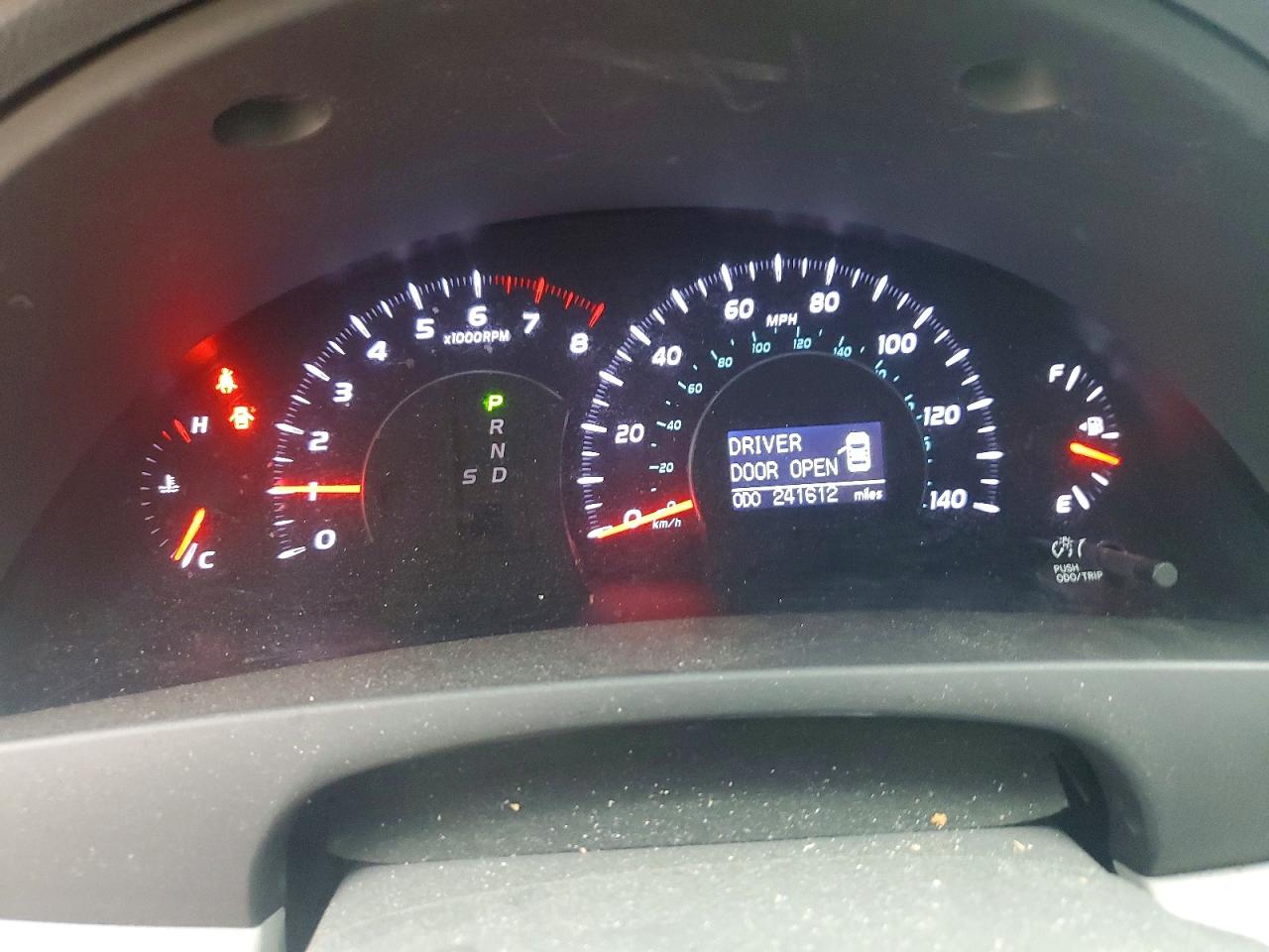 2011 Toyota Camry Xle White vin: 4T1BF3EK6BU700745