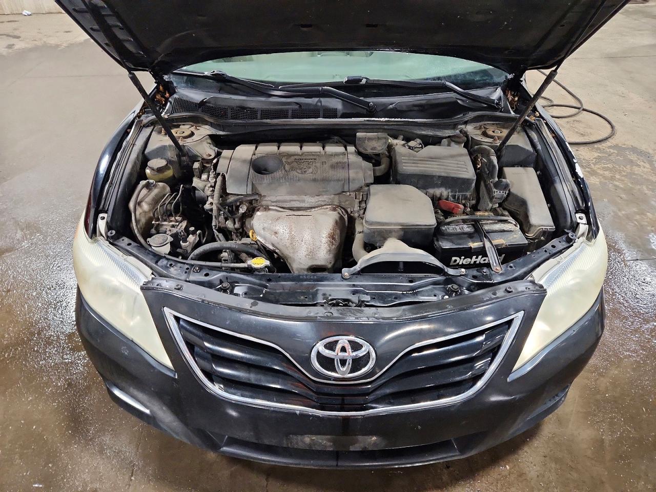 2011 Toyota Camry Le Серый vin: 4T1BF3EK6BU702835