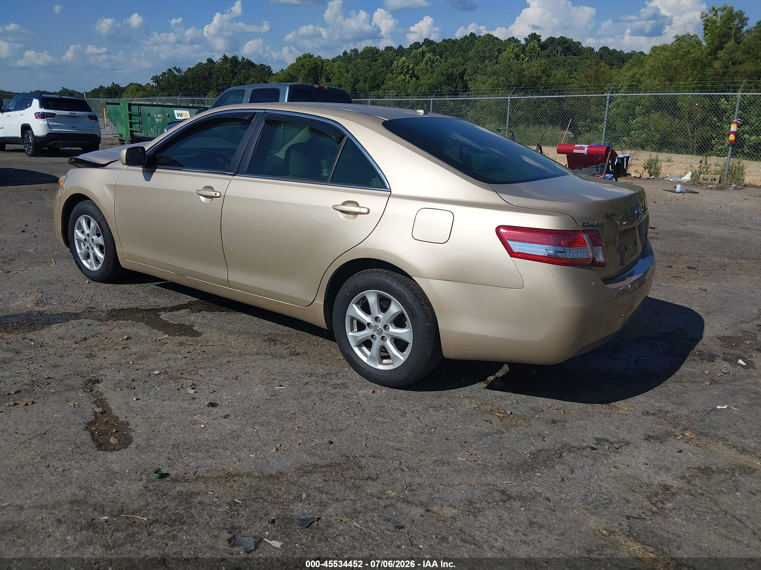 2011 Toyota Camry Le Beige vin: 4T1BF3EK6BU712913