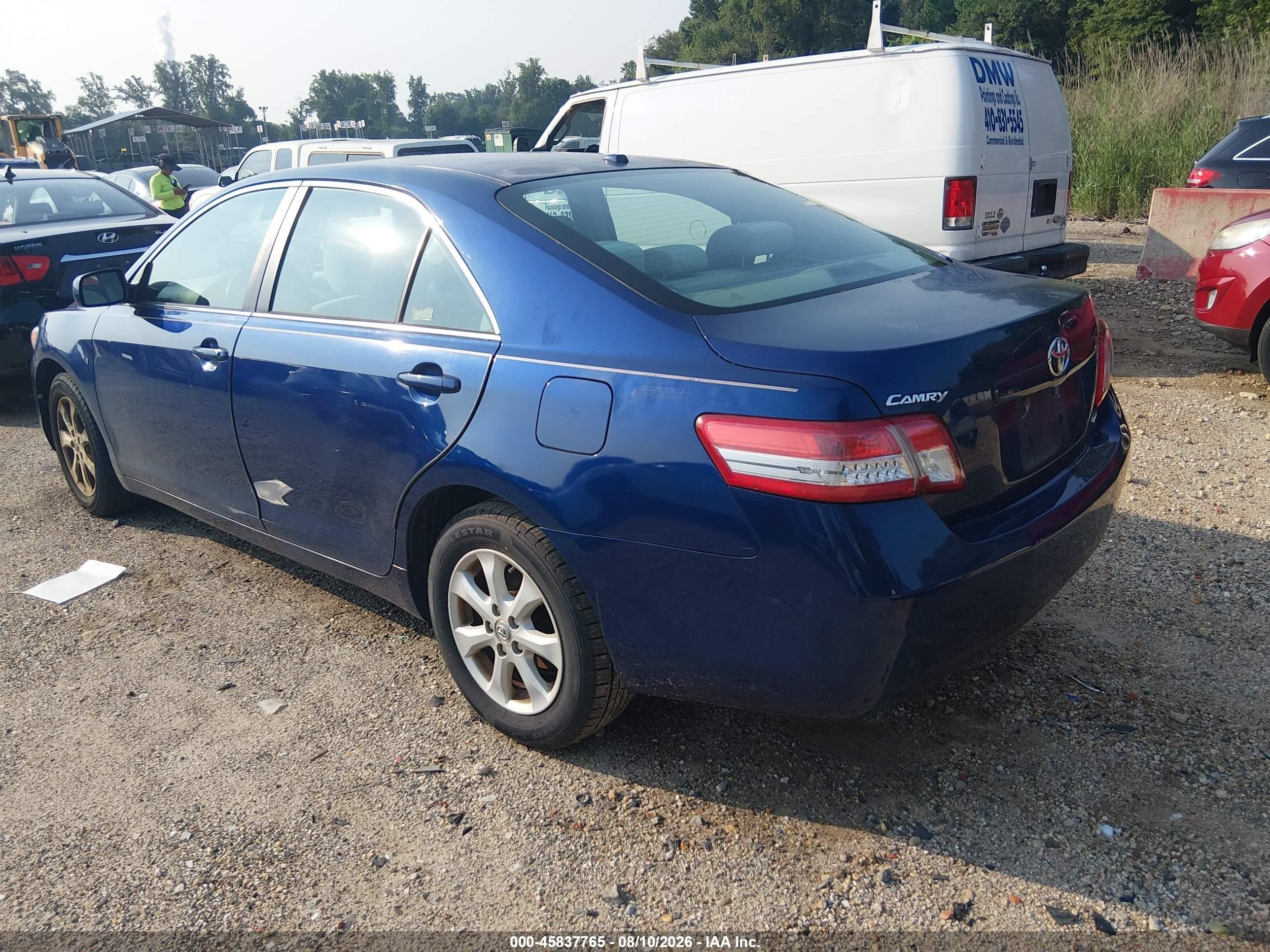 2011 Toyota Camry Le Blue vin: 4T1BF3EK6BU735057