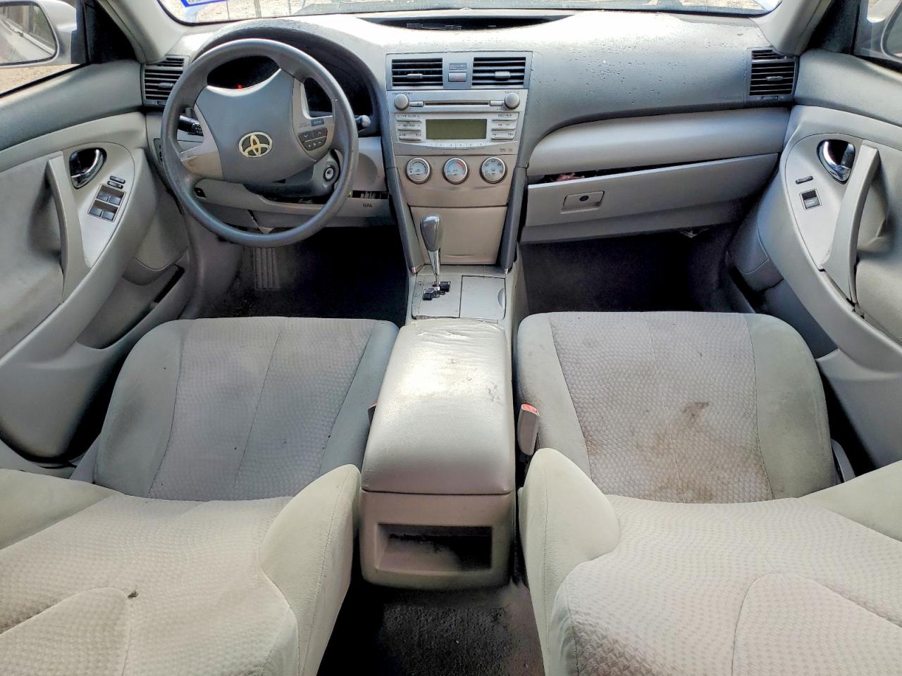 2011 Toyota Camry Le Silver vin: 4T1BF3EK6BU754689