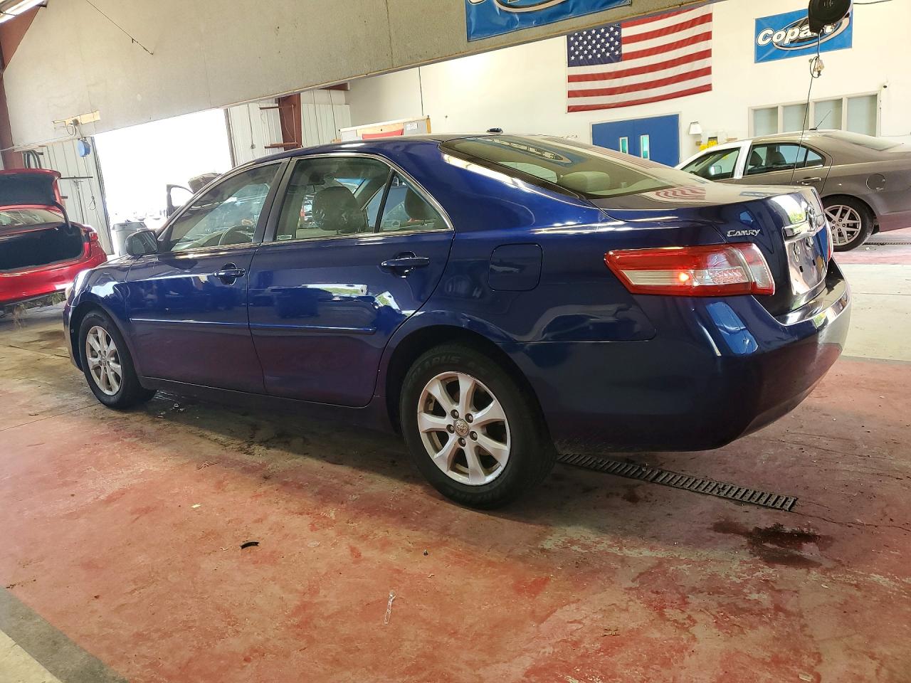 2011 Toyota Camry Le Blue vin: 4T1BF3EK6BU766115
