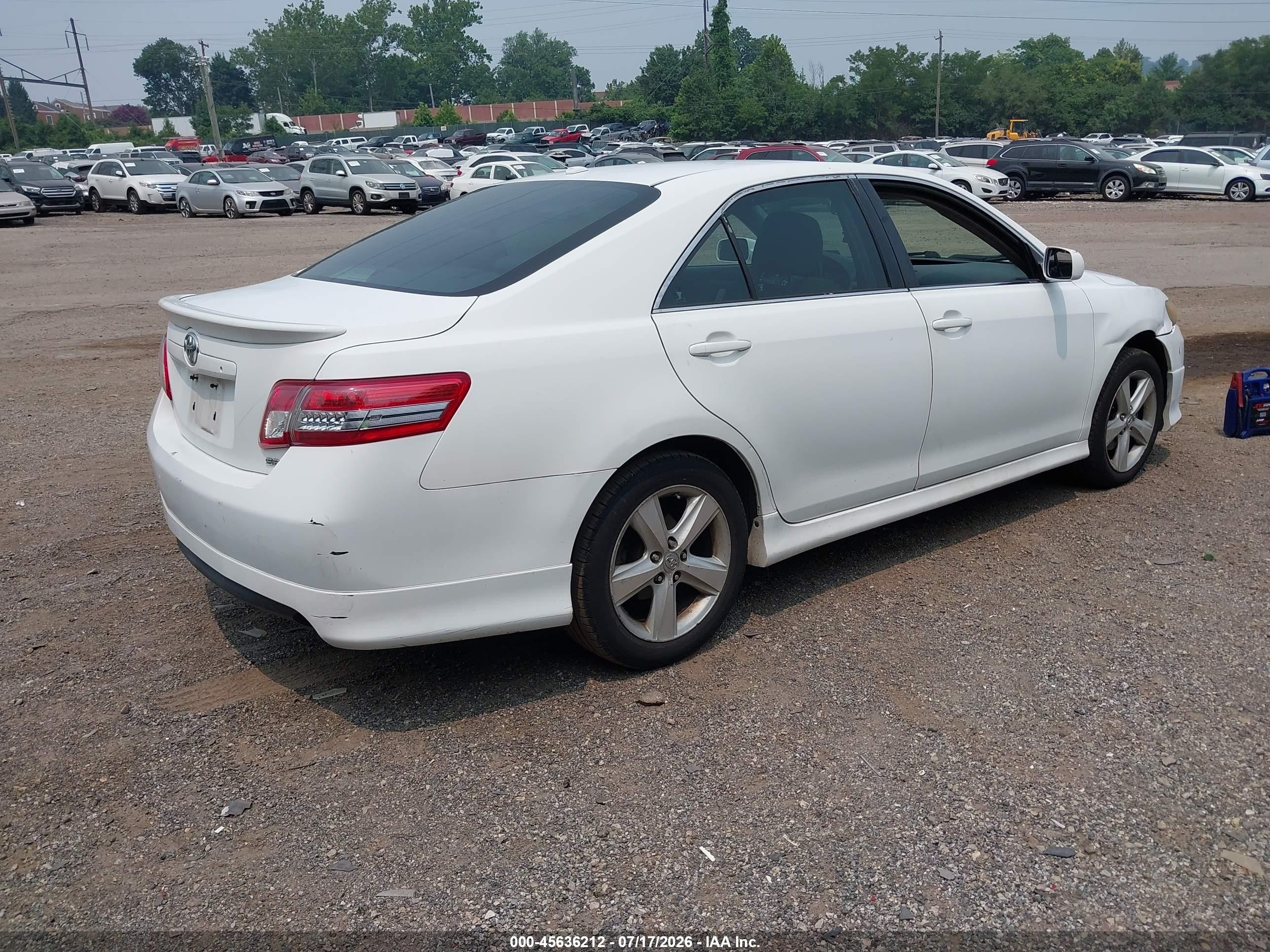 2011 Toyota Camry Se White vin: 4T1BF3EK6BU768589