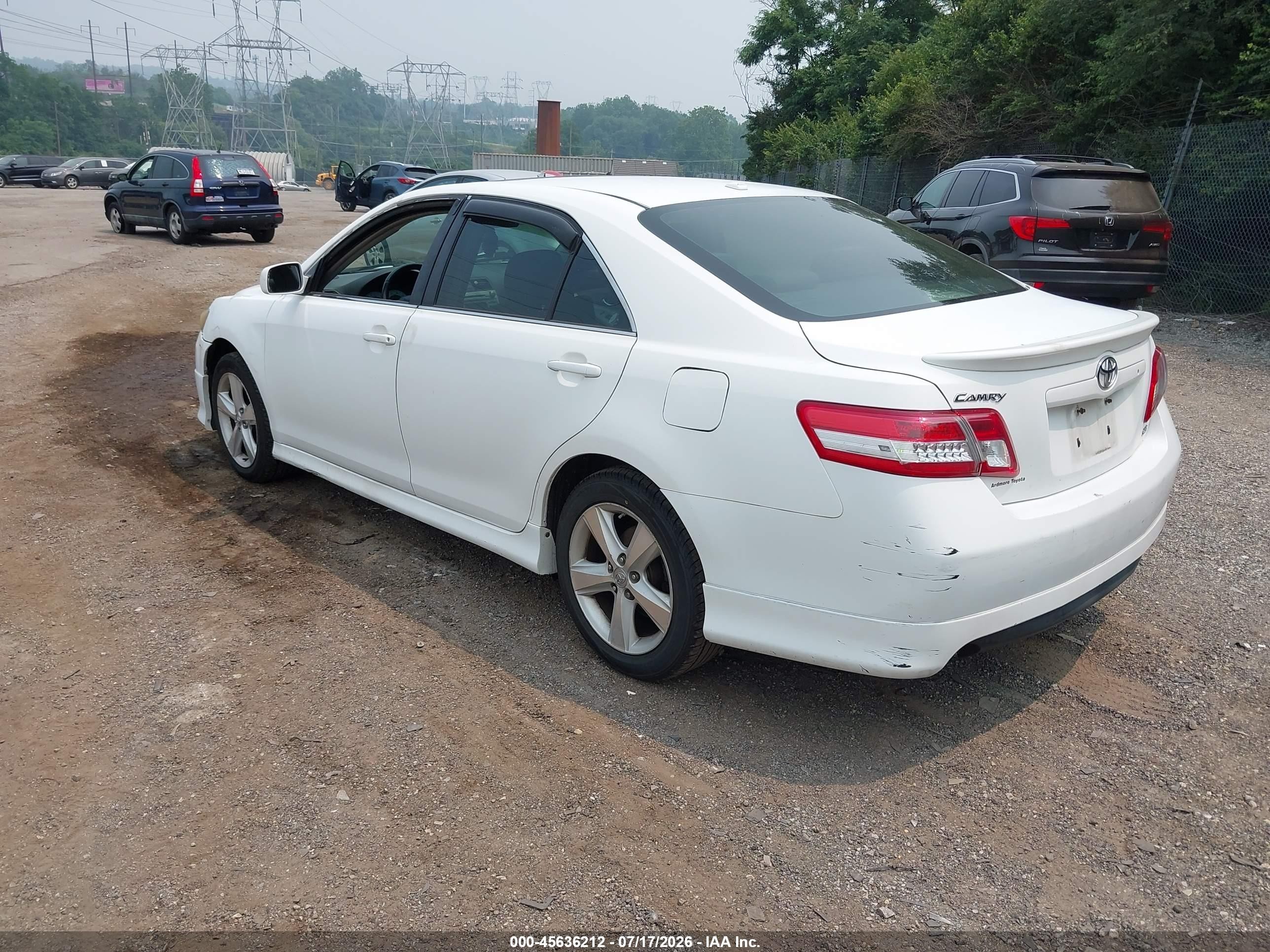 2011 Toyota Camry Se White vin: 4T1BF3EK6BU768589