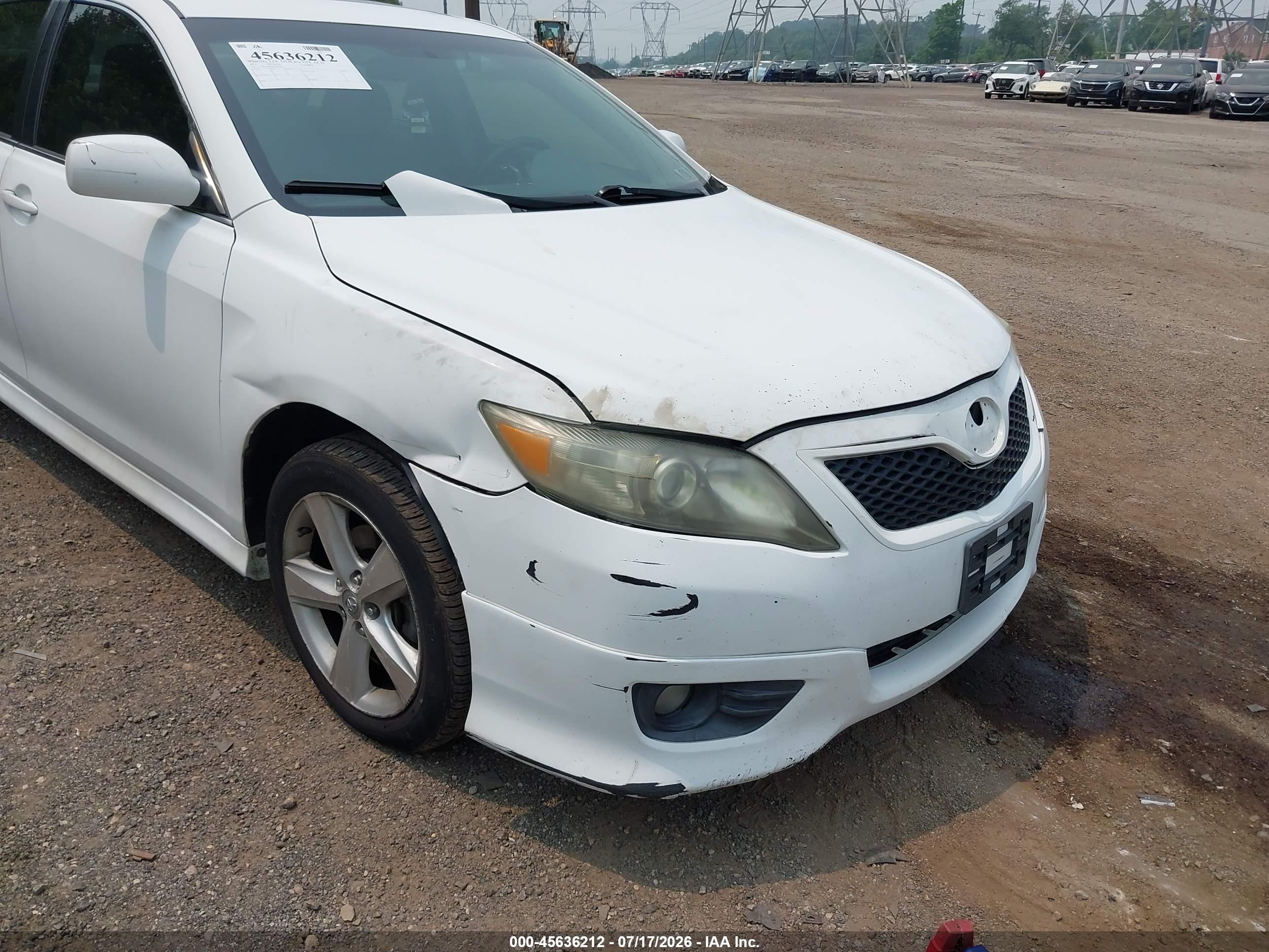 2011 Toyota Camry Se White vin: 4T1BF3EK6BU768589