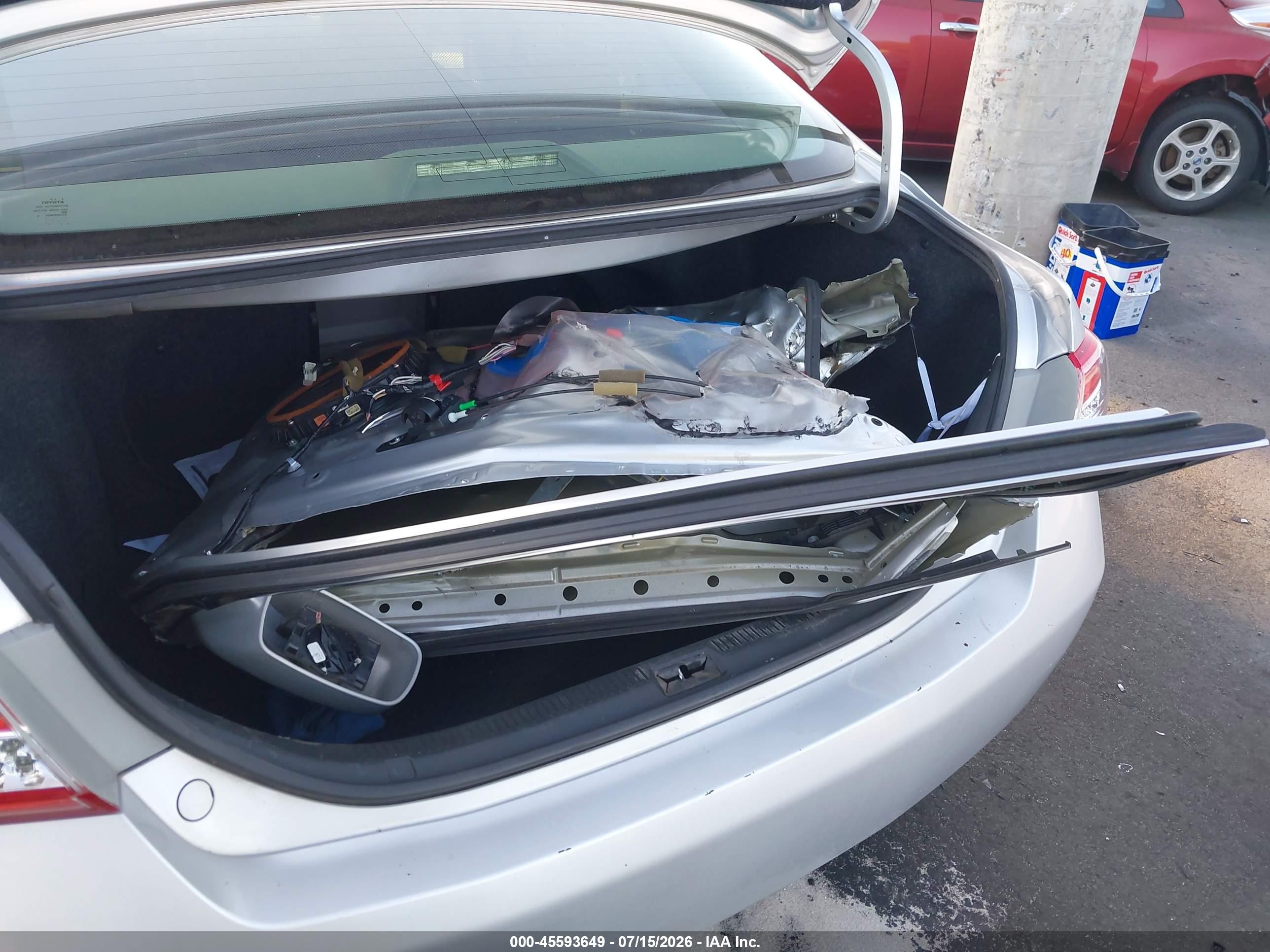 2010 Toyota Camry Xle Silver vin: 4T1BF3EK7AU009478