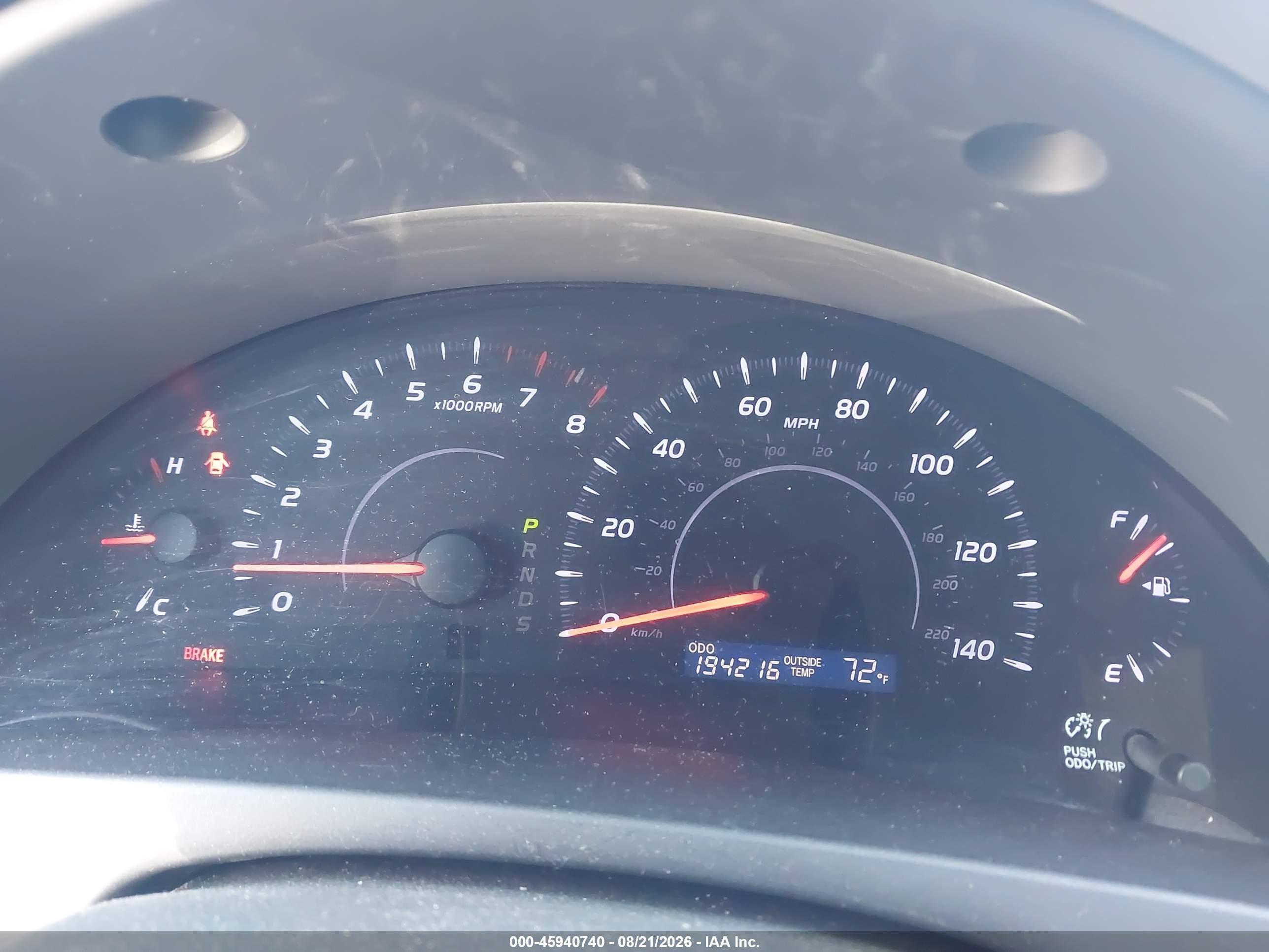 2010 Toyota Camry Le Silver vin: 4T1BF3EK7AU033442