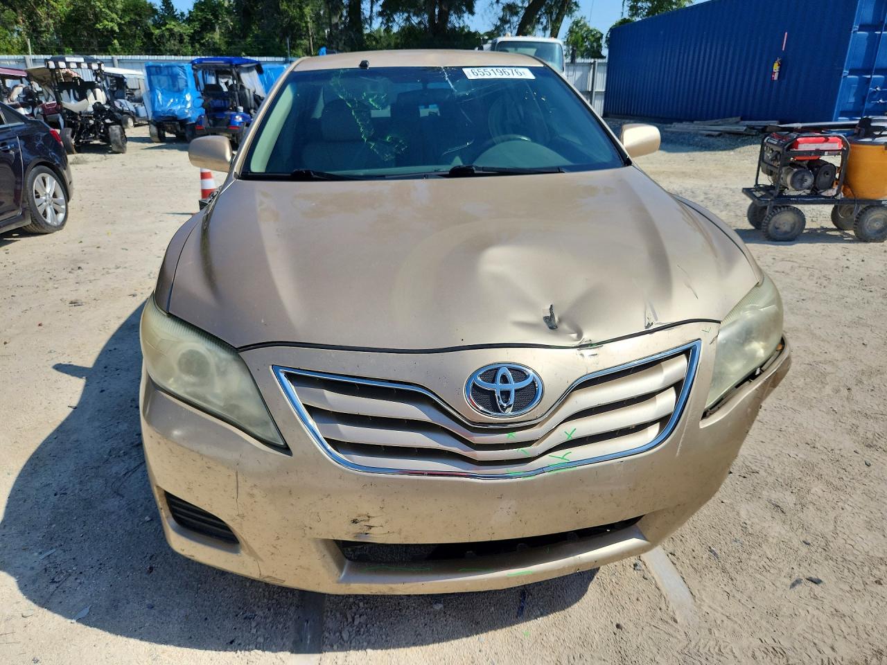 2010 Toyota Camry Base Золотой vin: 4T1BF3EK7AU070765