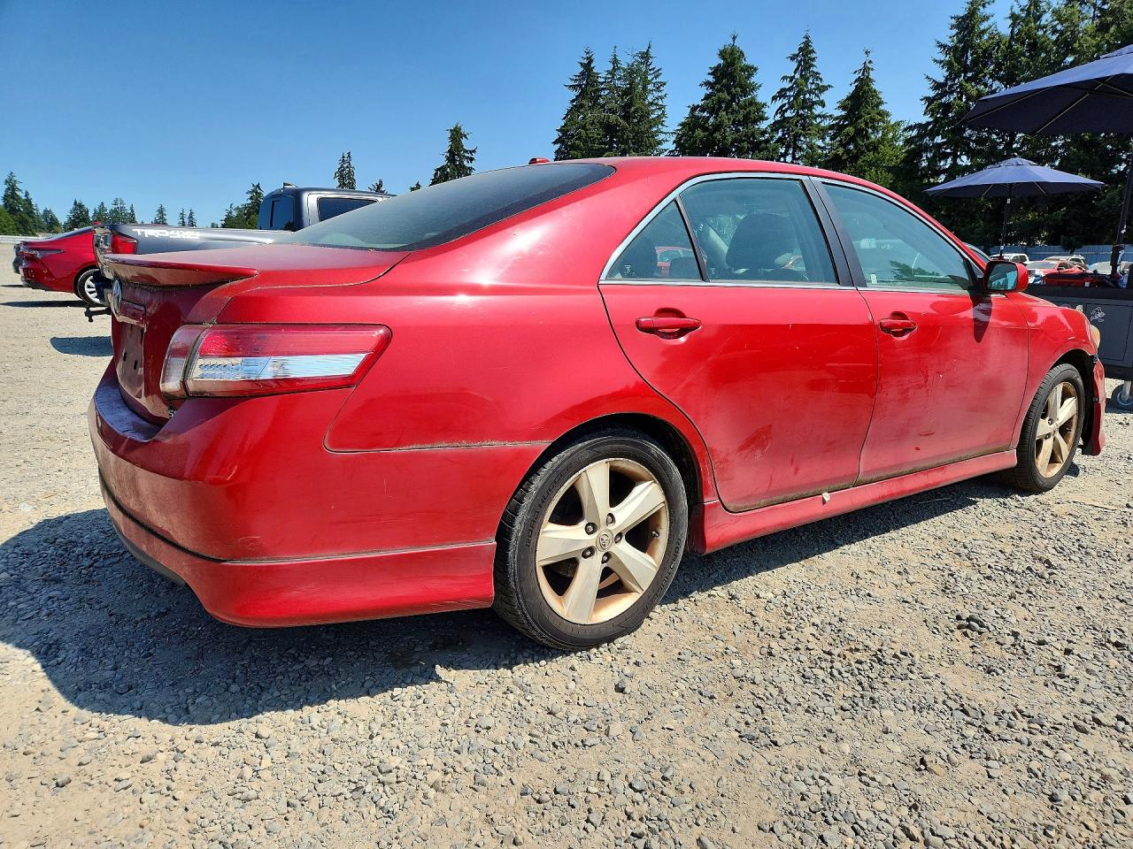 2010 Toyota Camry Se Red vin: 4T1BF3EK7AU071110