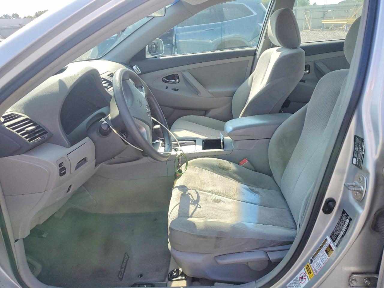 2010 Toyota Camry Base Silver vin: 4T1BF3EK7AU077117
