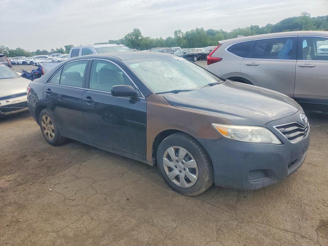 2010 Toyota Camry Le Черный vin: 4T1BF3EK7AU089963