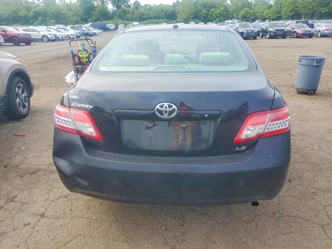 2010 Toyota Camry Le Черный vin: 4T1BF3EK7AU089963