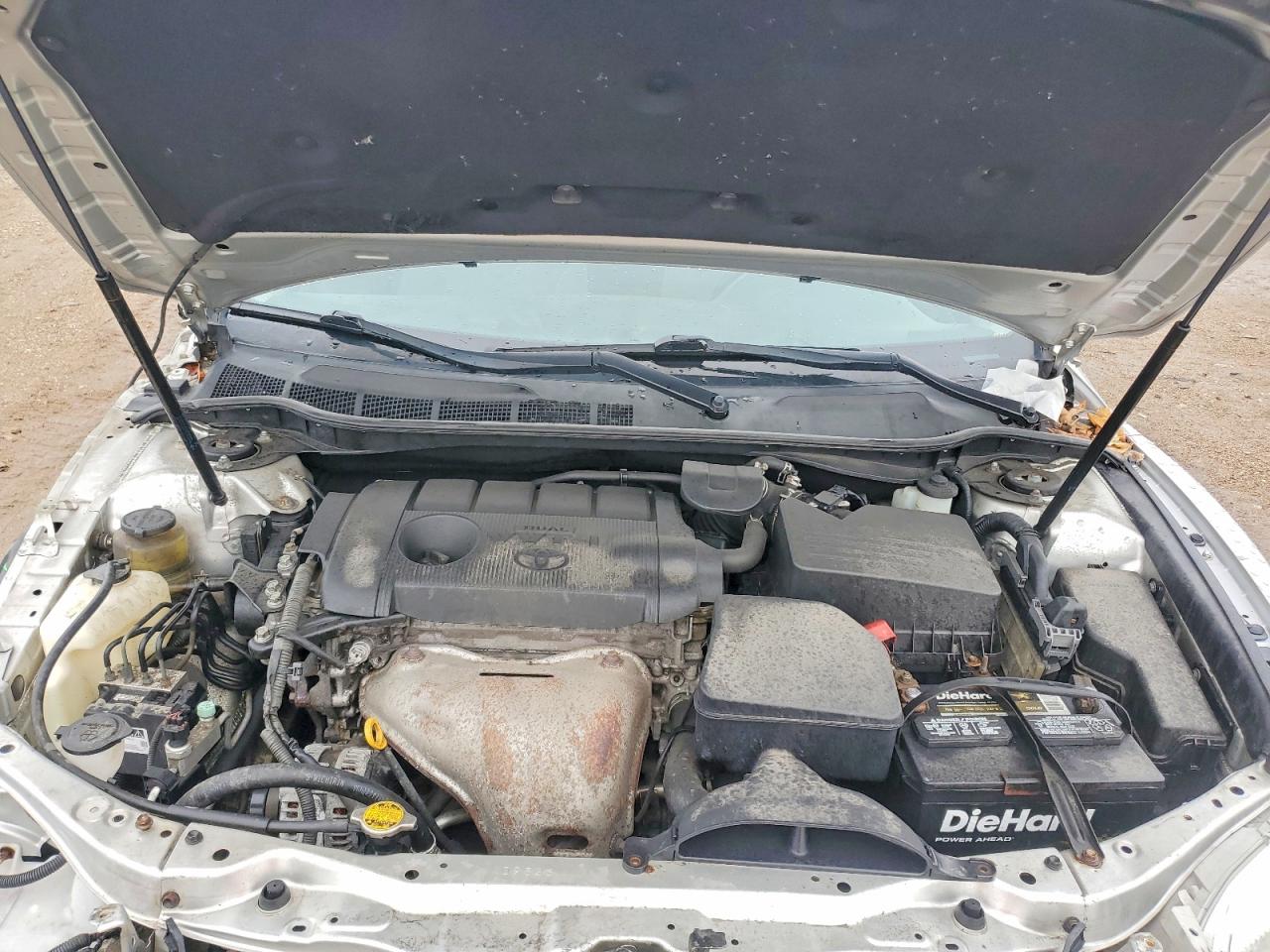 2010 Toyota Camry Le Silver vin: 4T1BF3EK7AU095035