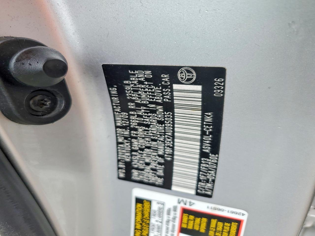 2010 Toyota Camry Le Silver vin: 4T1BF3EK7AU095035