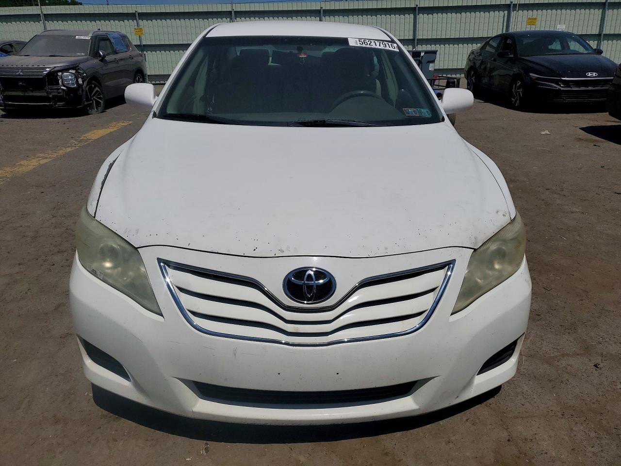 2010 Toyota Camry Le Белый vin: 4T1BF3EK7AU506952