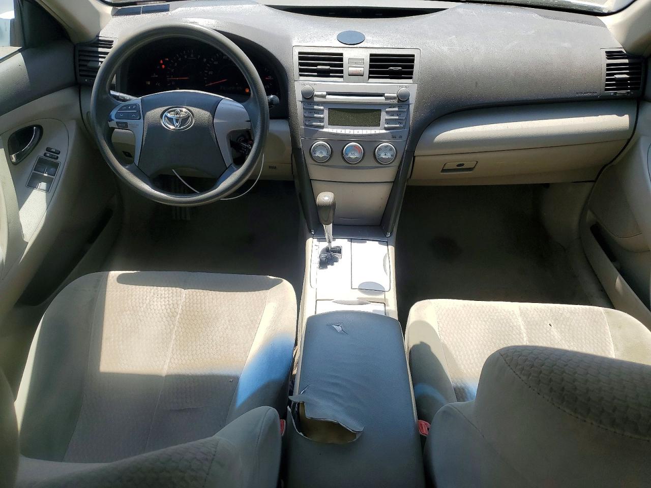 2010 Toyota Camry Le Белый vin: 4T1BF3EK7AU506952