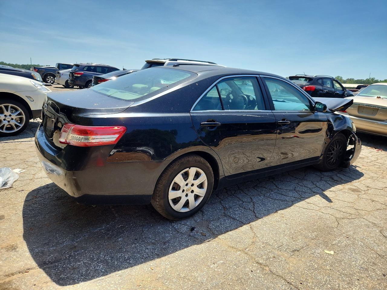 2010 Toyota Camry Le Black vin: 4T1BF3EK7AU528465