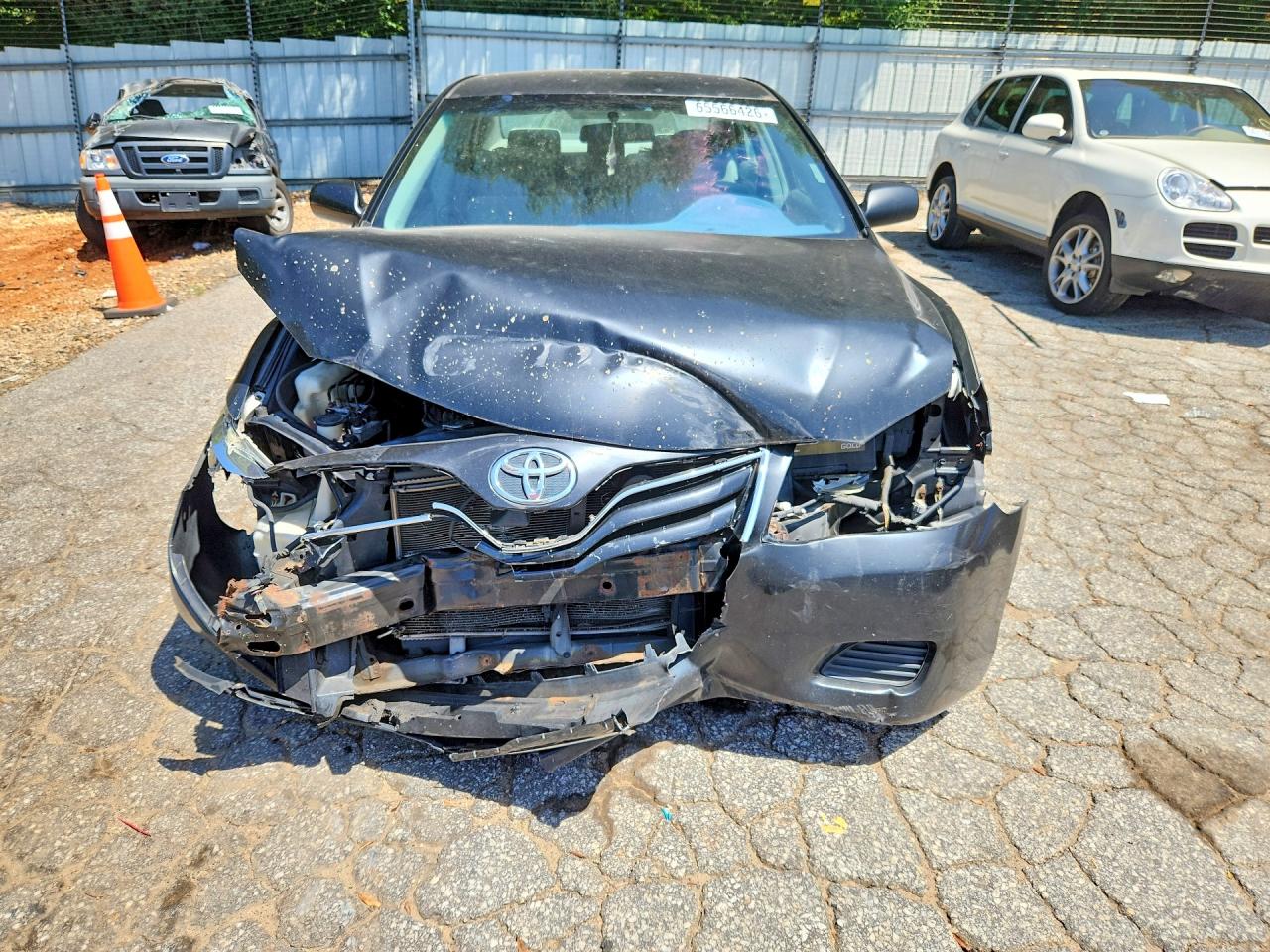 2010 Toyota Camry Le Black vin: 4T1BF3EK7AU528465
