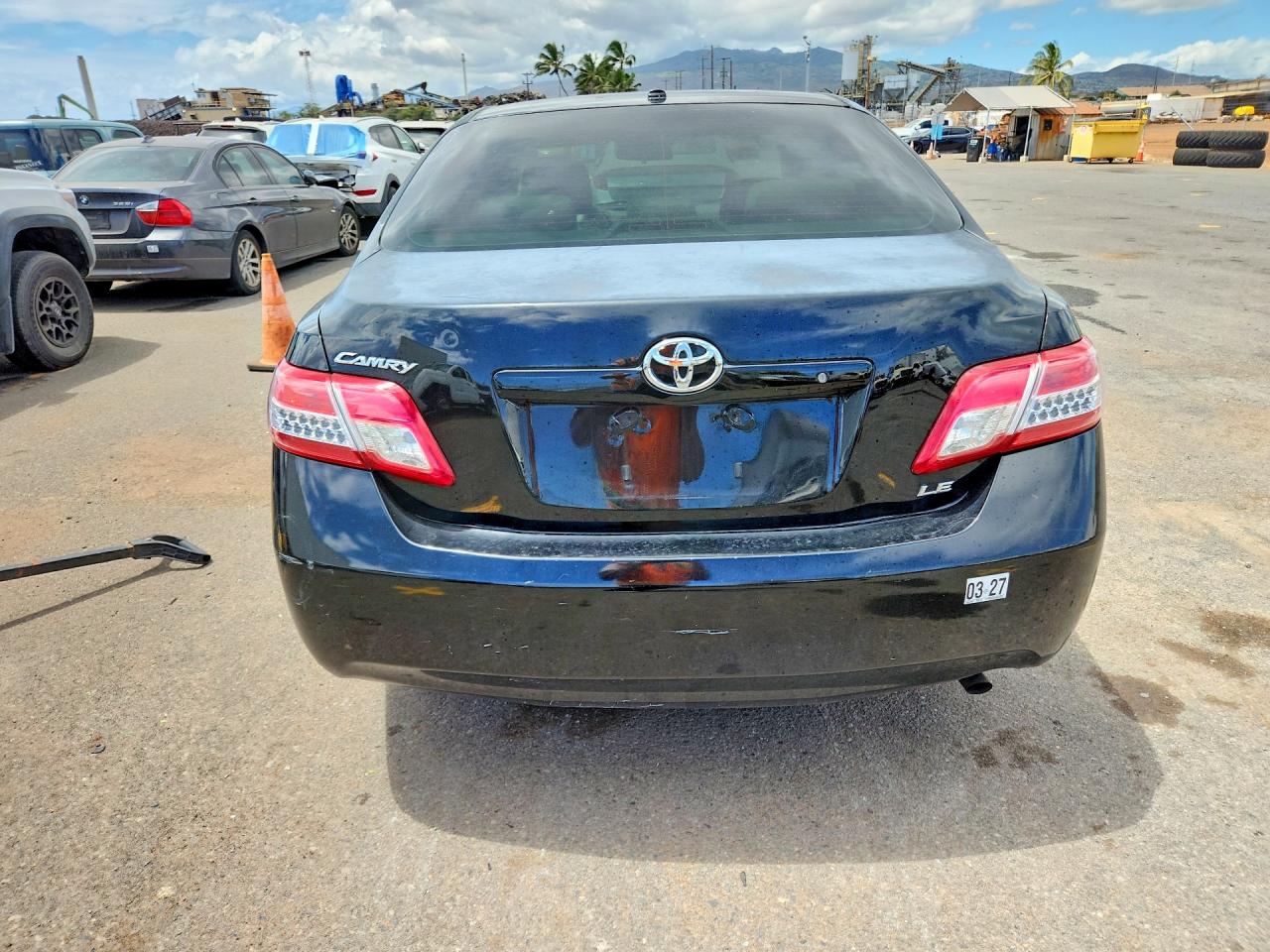 2010 Toyota Camry Le Black vin: 4T1BF3EK7AU547873