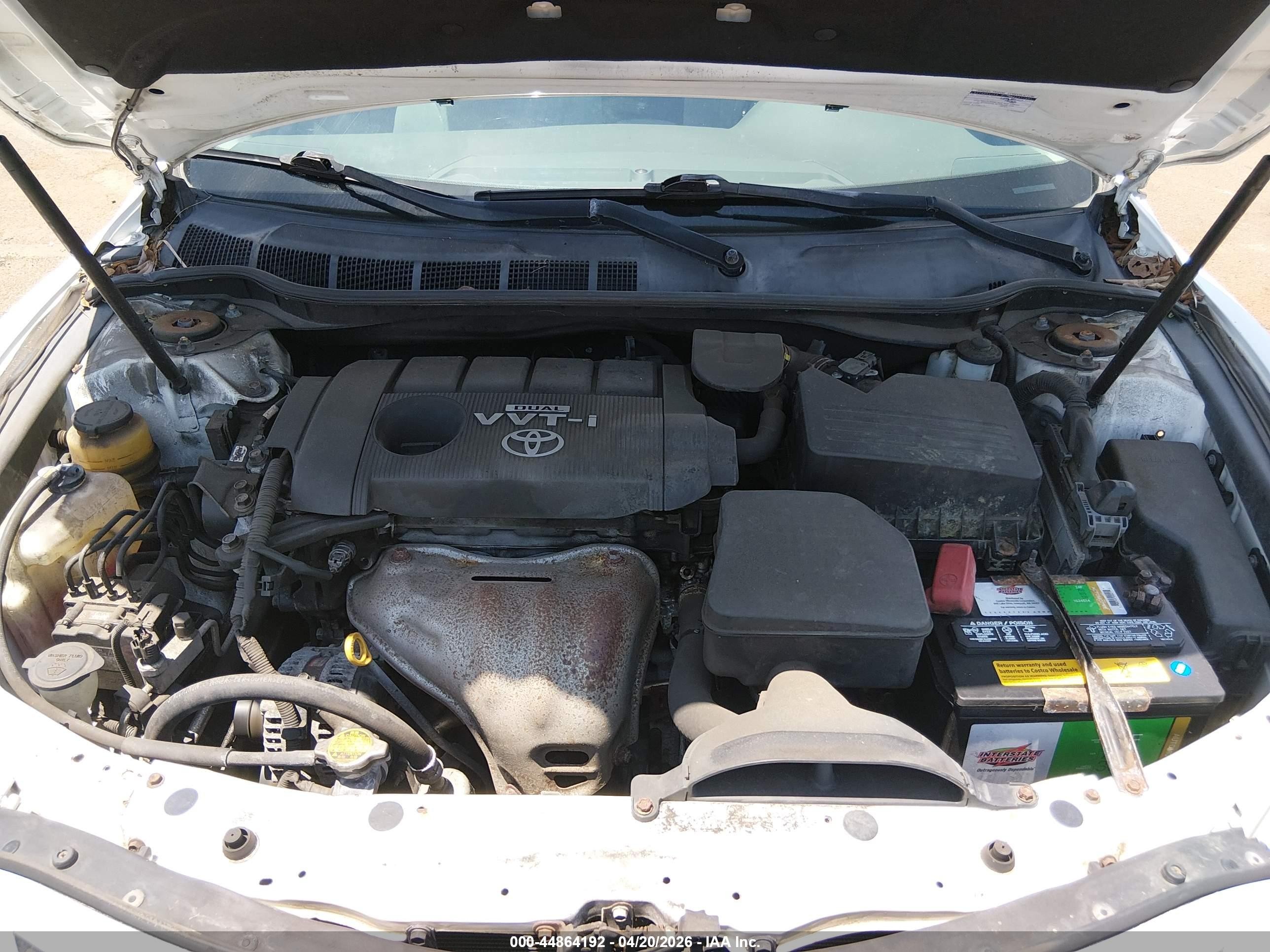 2010 Toyota Camry Le White vin: 4T1BF3EK7AU548859