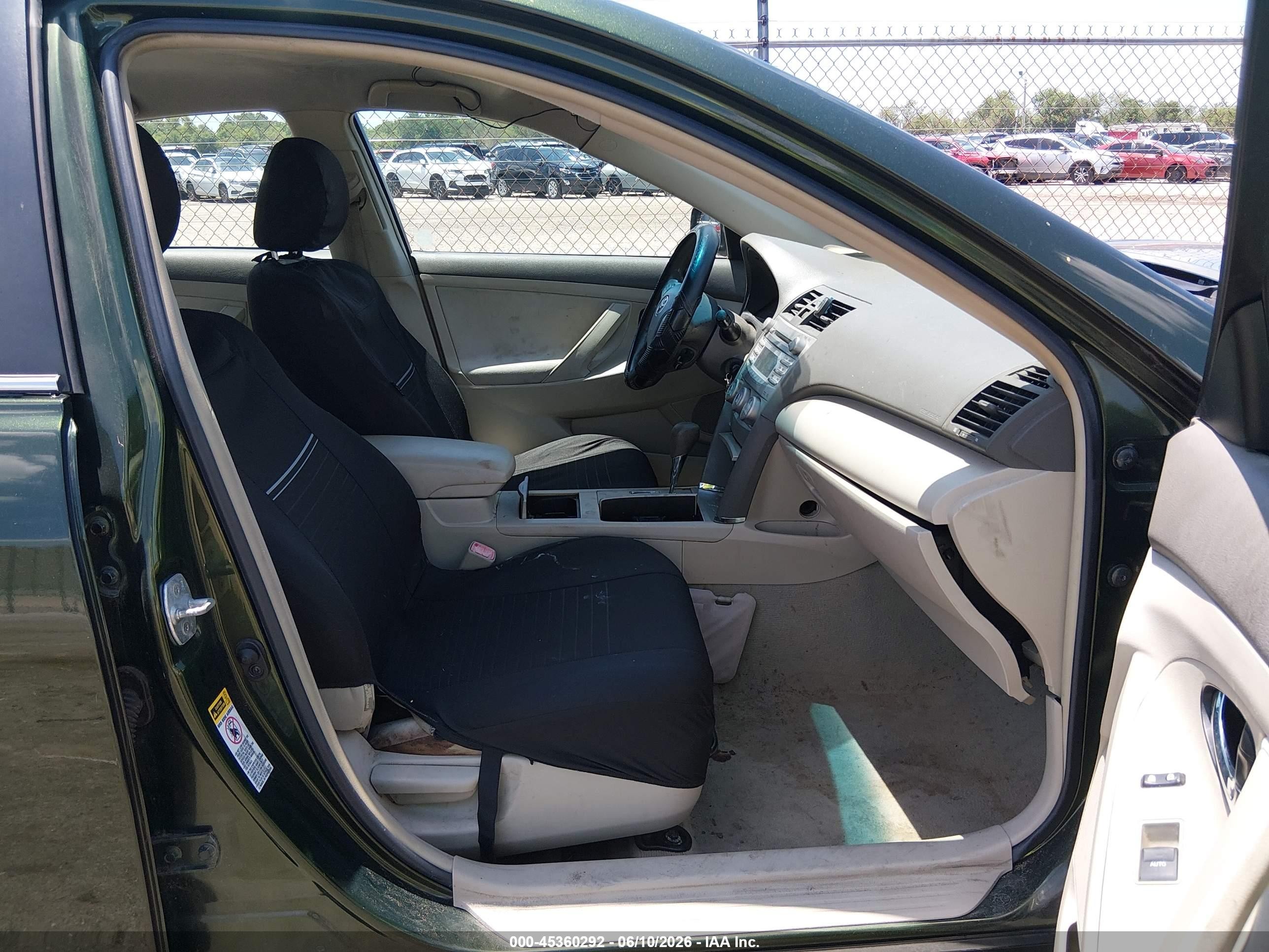 2010 Toyota Camry Le Зеленый vin: 4T1BF3EK7AU569274