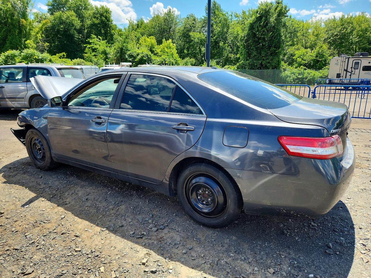 2011 Toyota Camry Le Серый vin: 4T1BF3EK7BU117620