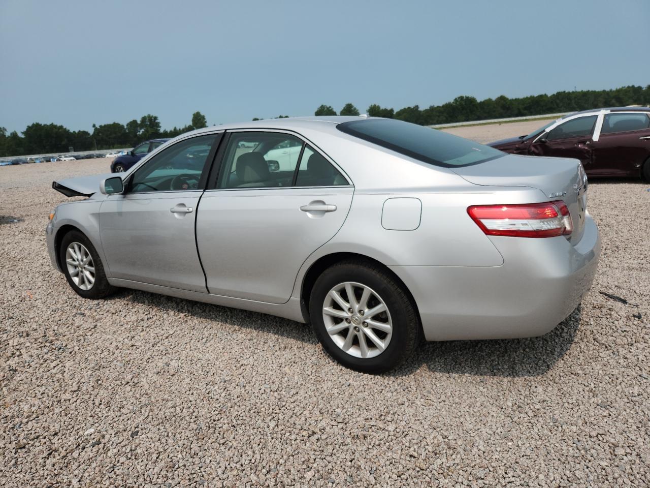 2011 Toyota Camry Xle Silver vin: 4T1BF3EK7BU134546