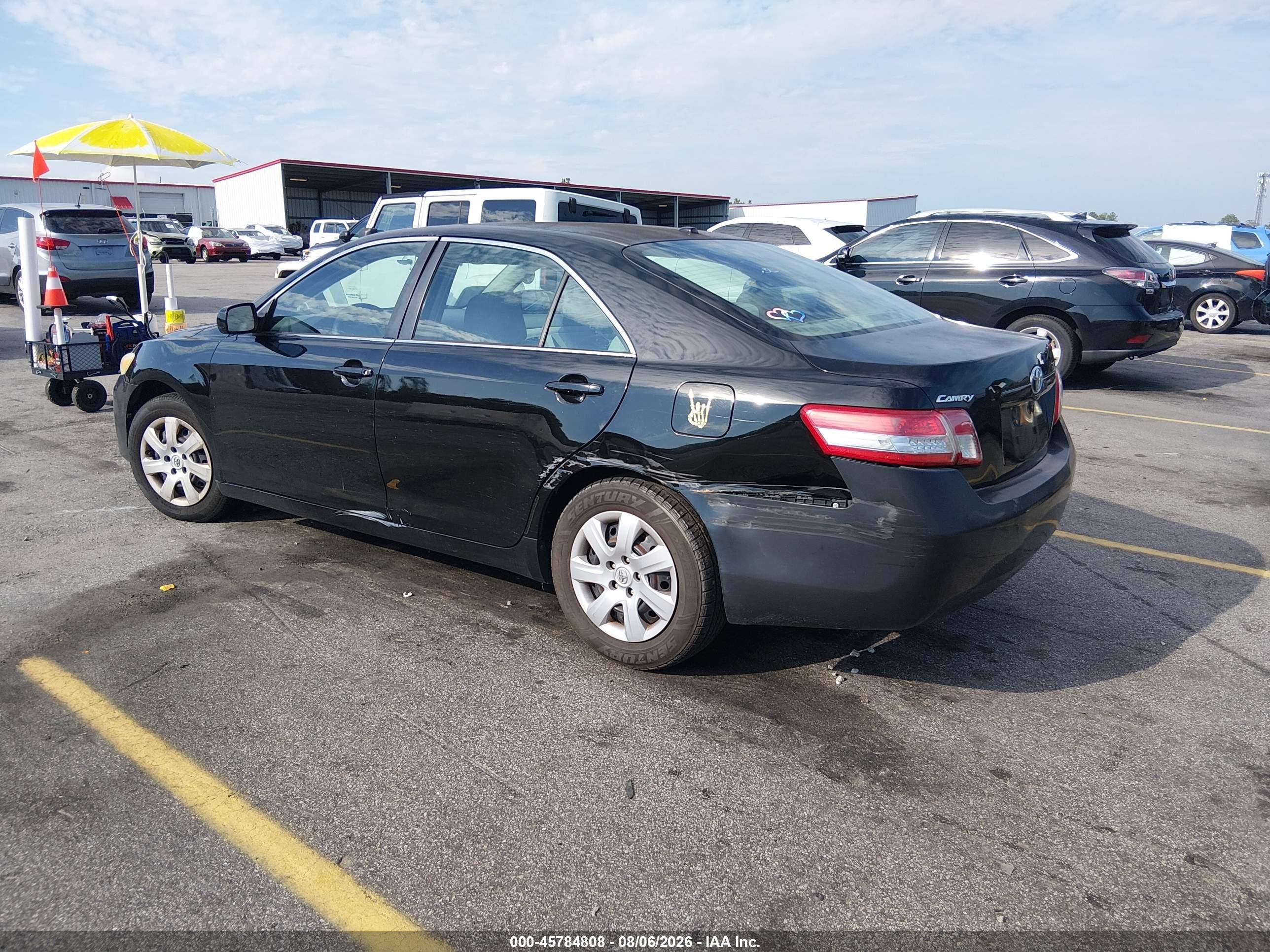 2011 Toyota Camry   Черный vin: 4T1BF3EK7BU154800